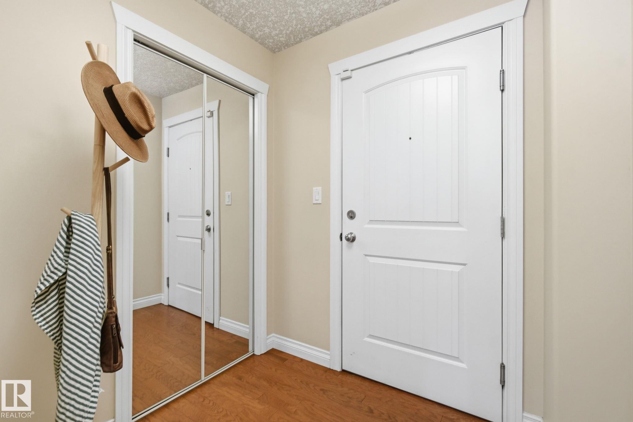 Photo 32 at 201 - 10235 116 Street NW, Wîhkwêntôwin, Edmonton