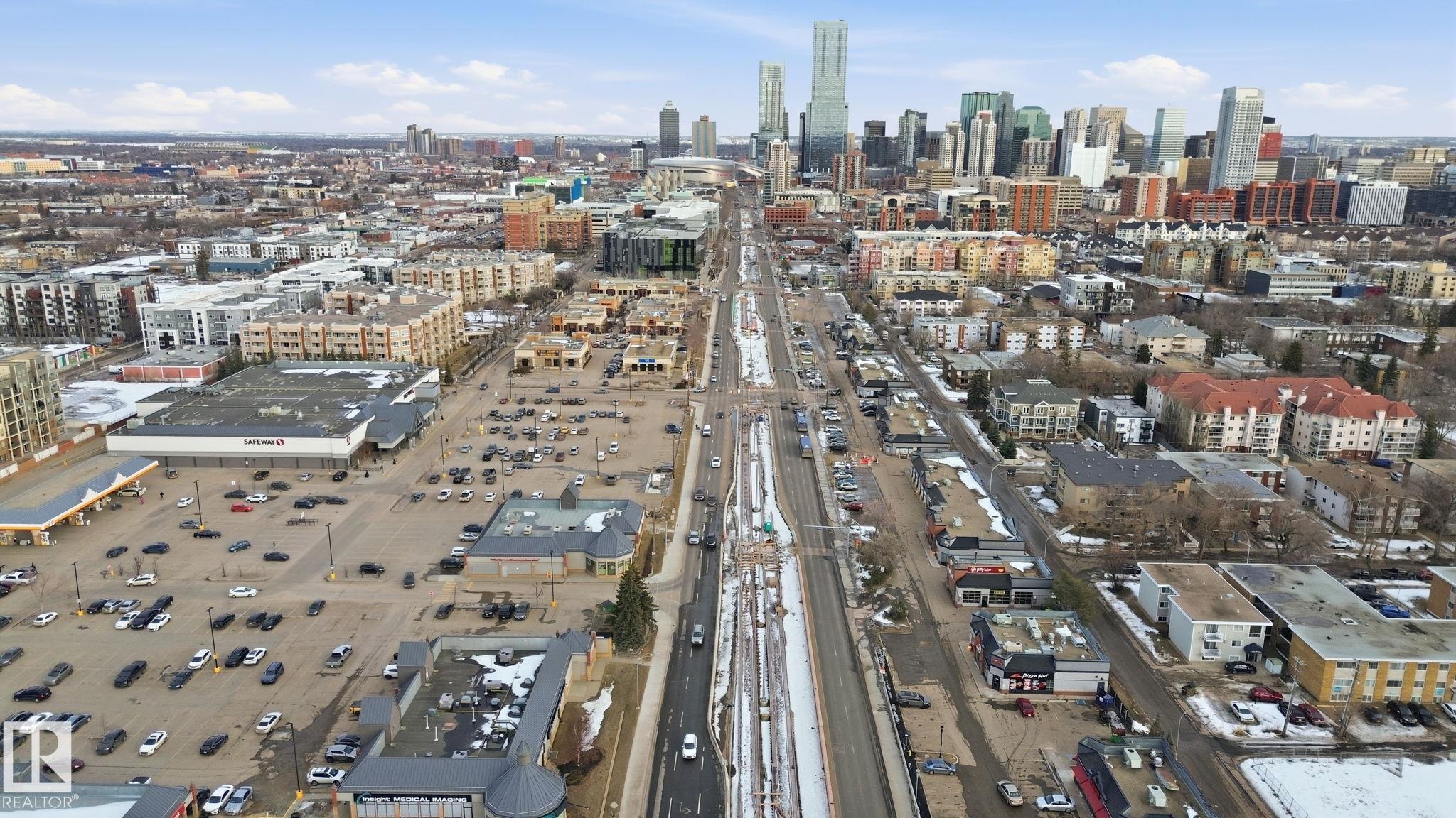 Photo 43 at 201 - 10235 116 Street NW, Wîhkwêntôwin, Edmonton