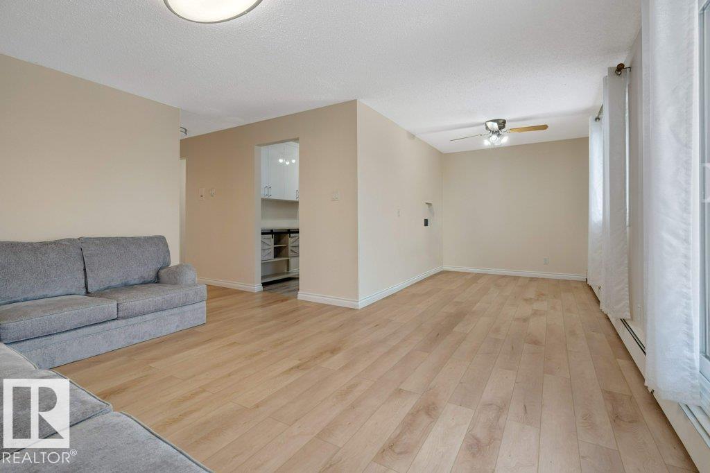 Photo 6 at 5 - 3855 76 Street NW, Michaels Park, Edmonton