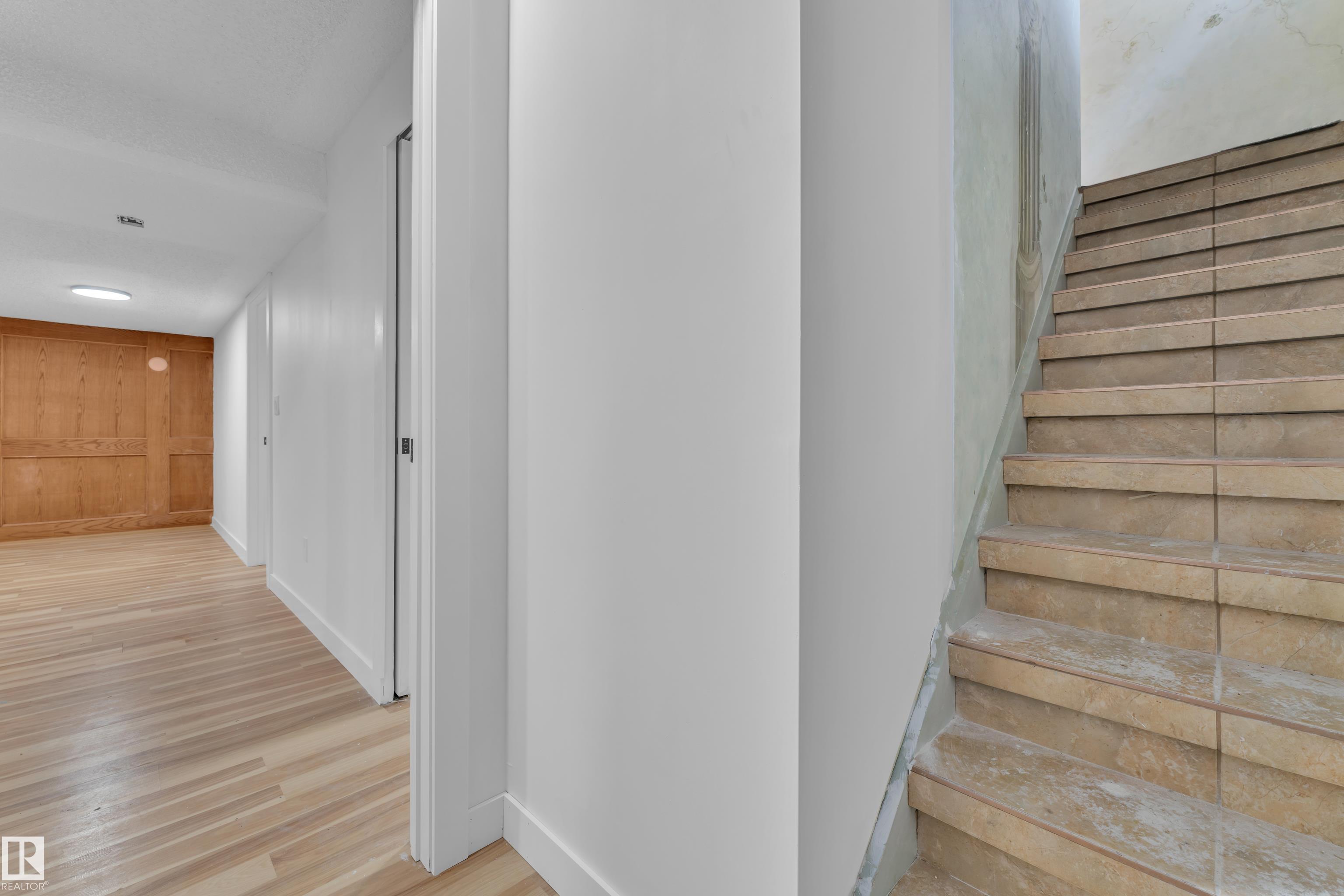 Photo 25 at 5504 18 Avenue NW, Meyokumin, Edmonton