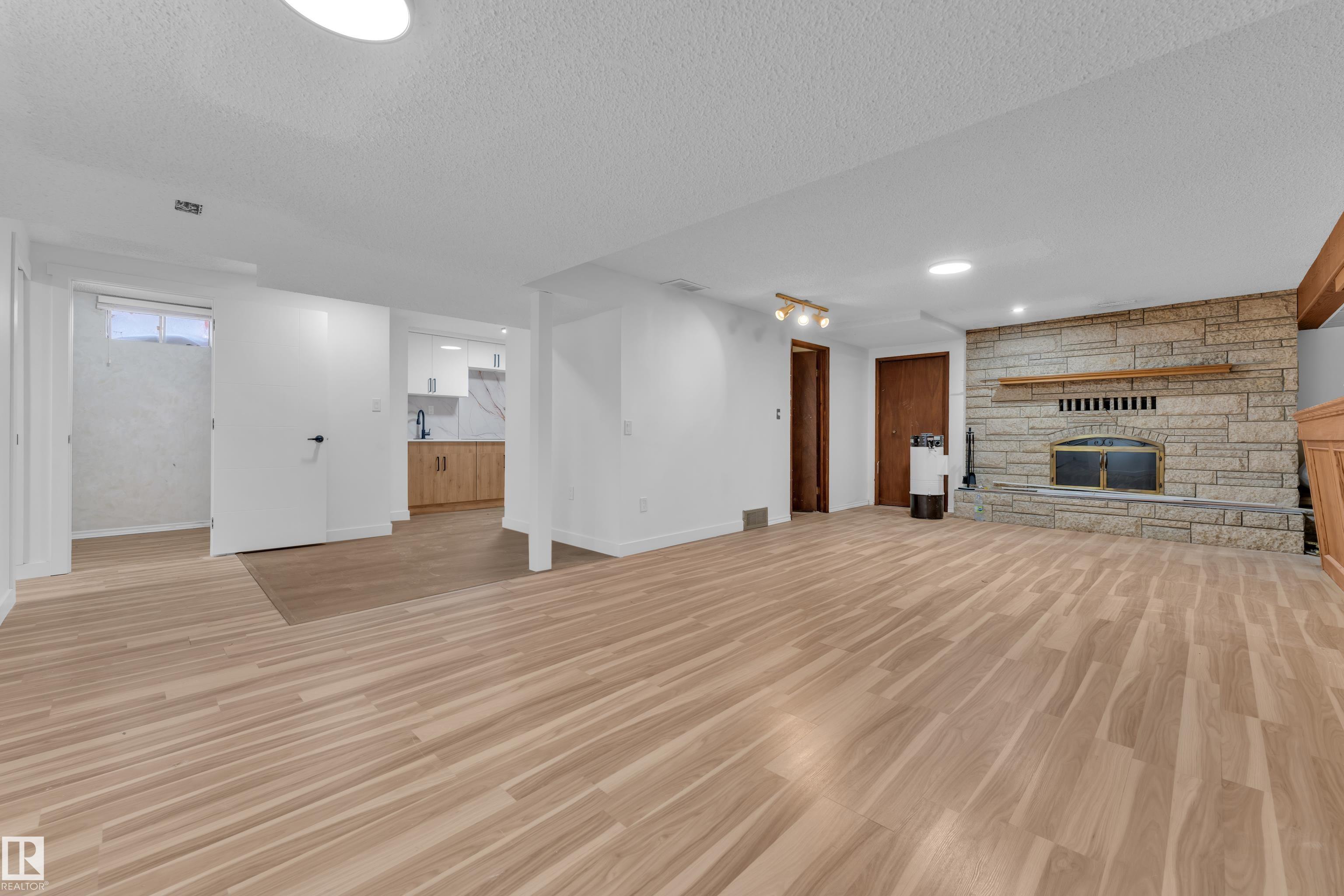 Photo 30 at 5504 18 Avenue NW, Meyokumin, Edmonton