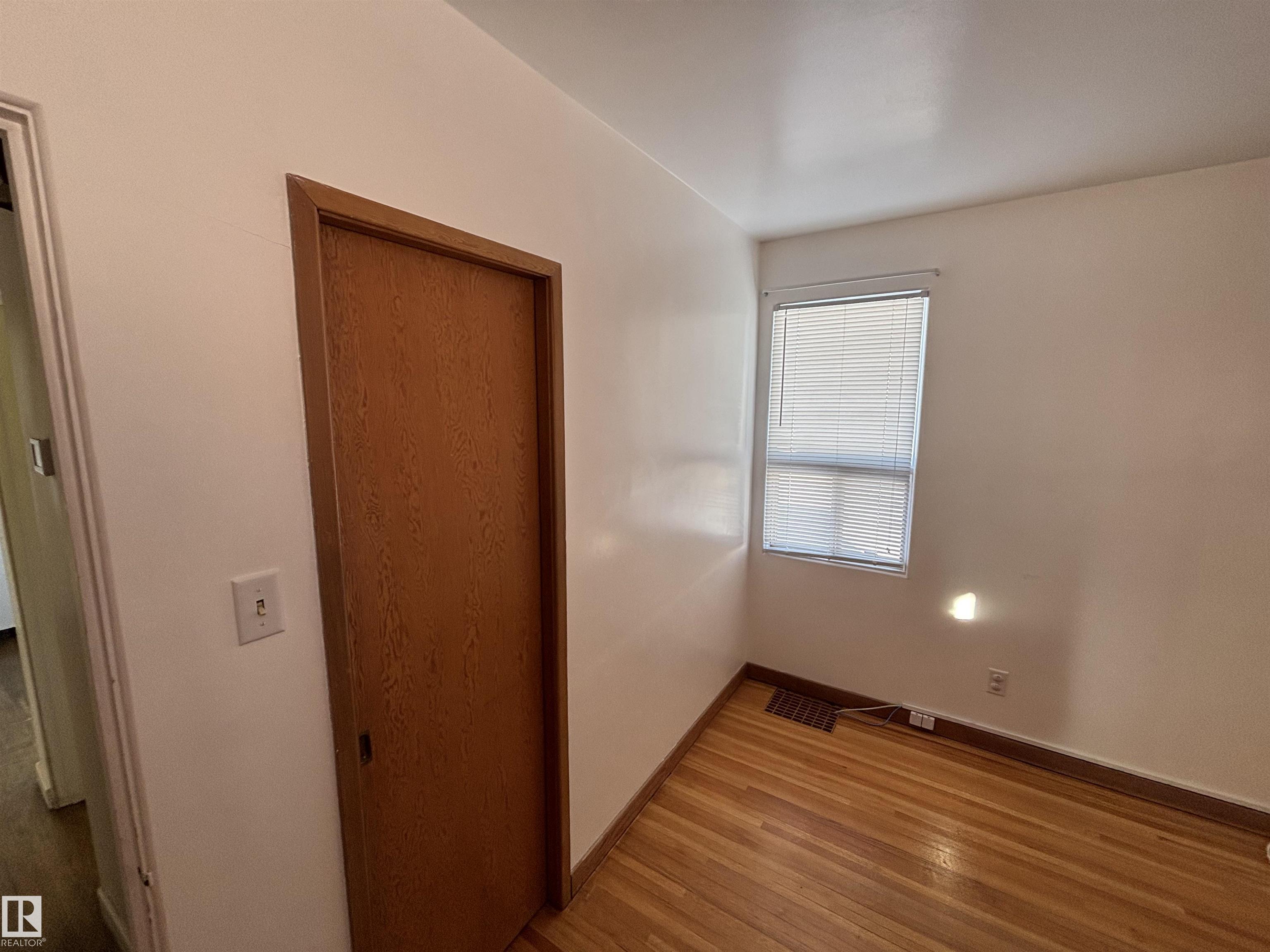 Photo 13 at 12303 131 Street NW, Sherbrooke, Edmonton