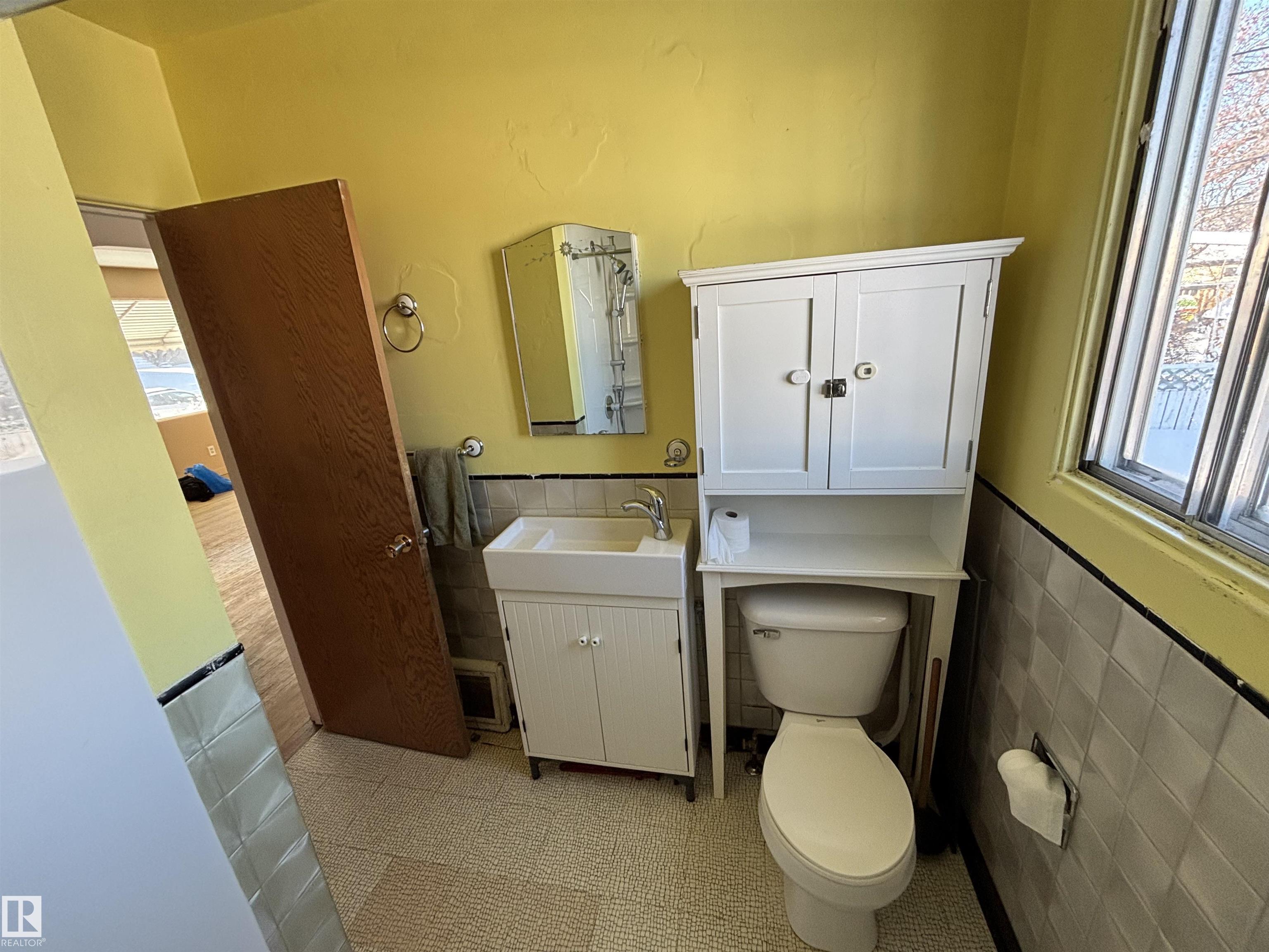 Photo 15 at 12303 131 Street NW, Sherbrooke, Edmonton