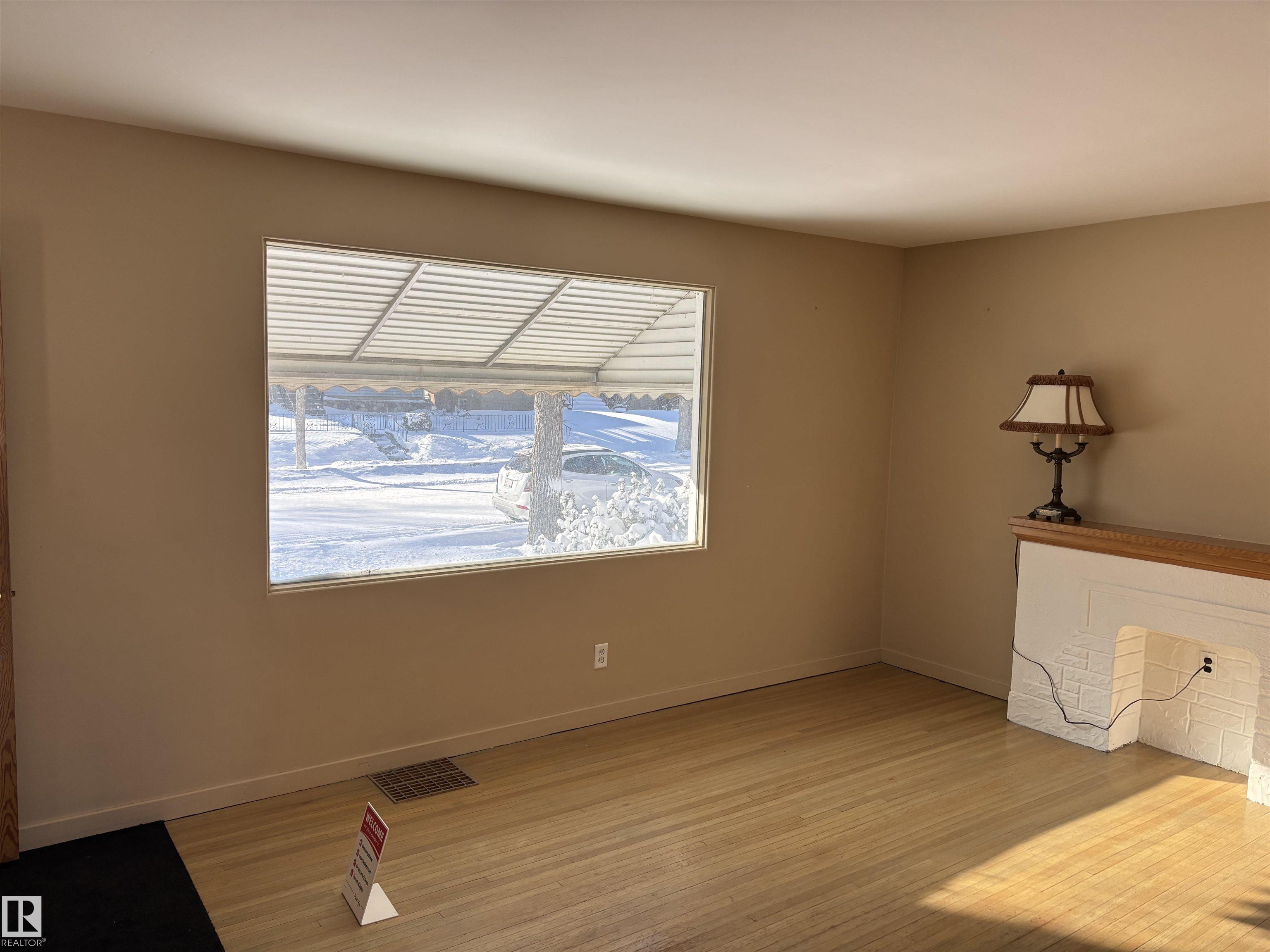 Photo 8 at 12303 131 Street NW, Sherbrooke, Edmonton