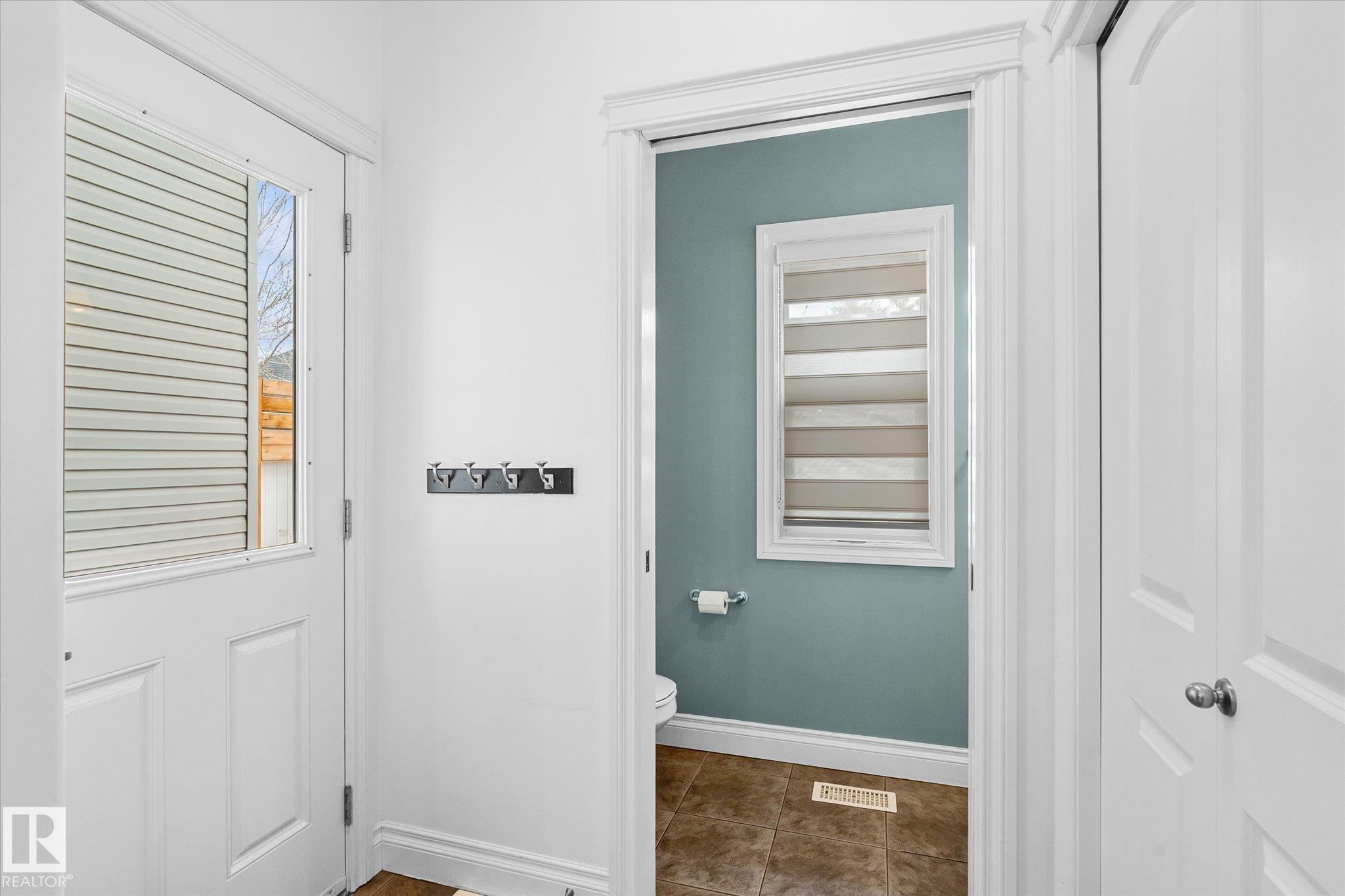 Photo 14 at 4929 Terwillegar Common NW, South Terwillegar, Edmonton