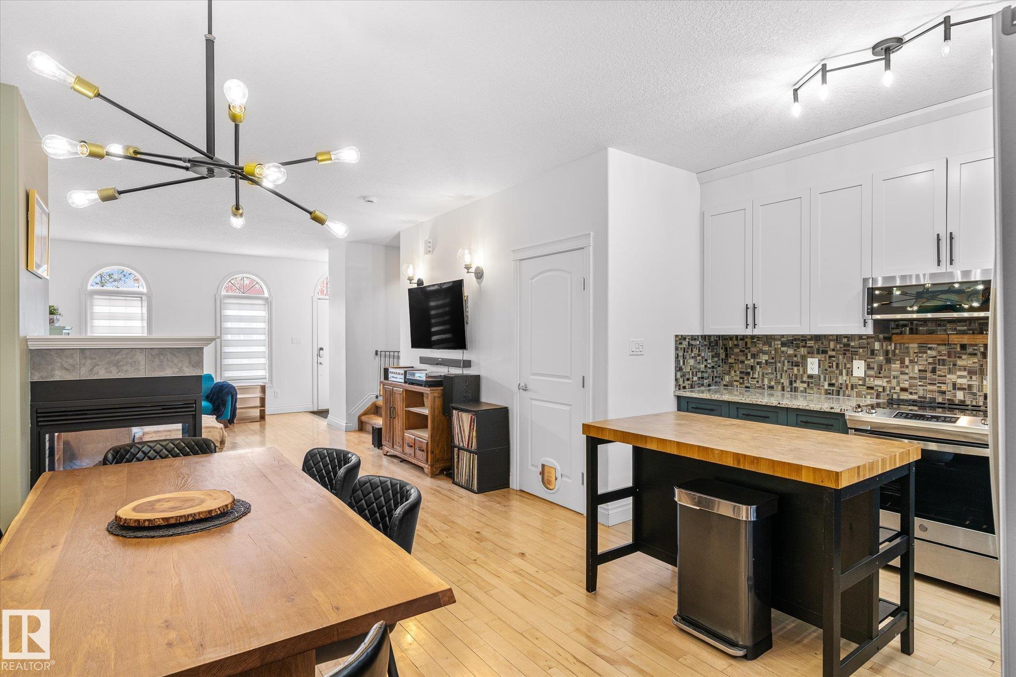 Photo 16 at 4929 Terwillegar Common NW, South Terwillegar, Edmonton