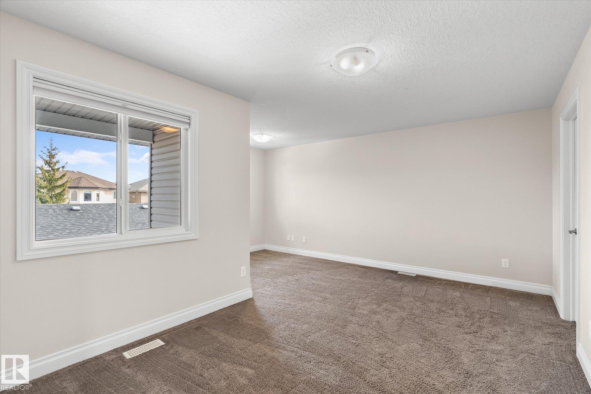 Photo 23 at 4929 Terwillegar Common NW, South Terwillegar, Edmonton