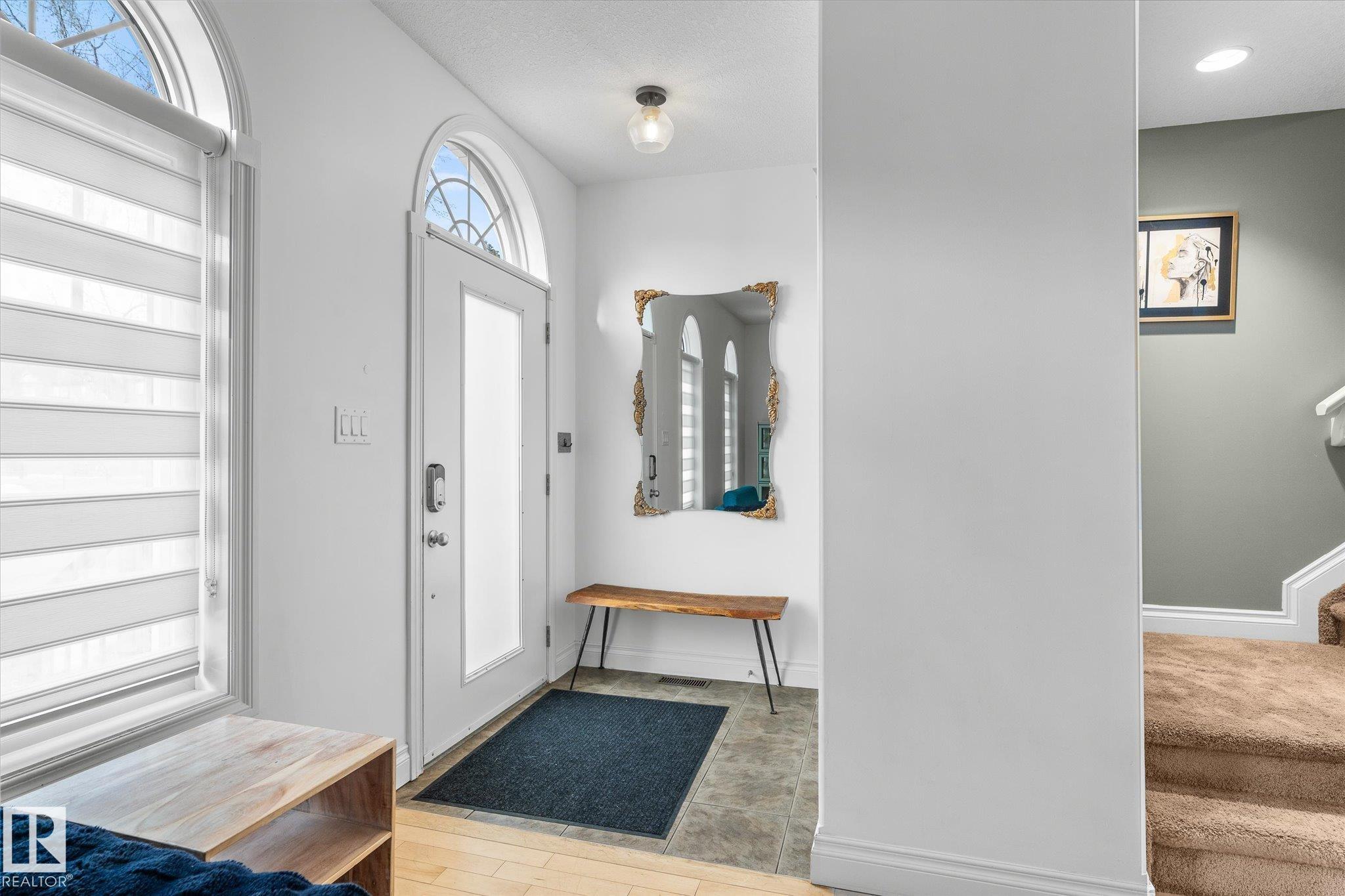 Photo 4 at 4929 Terwillegar Common NW, South Terwillegar, Edmonton