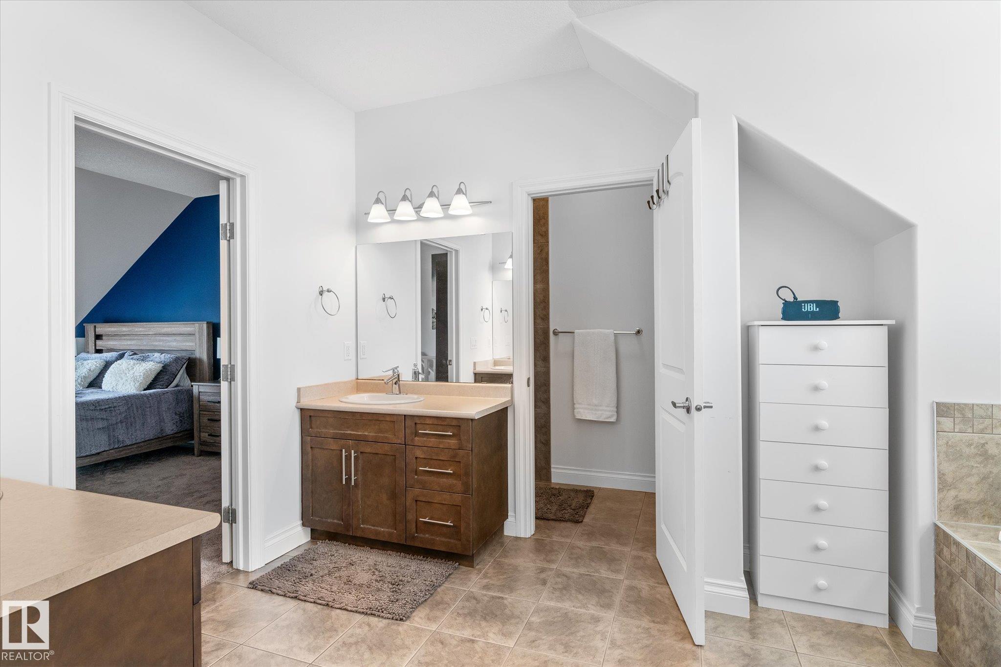 Photo 31 at 4929 Terwillegar Common NW, South Terwillegar, Edmonton