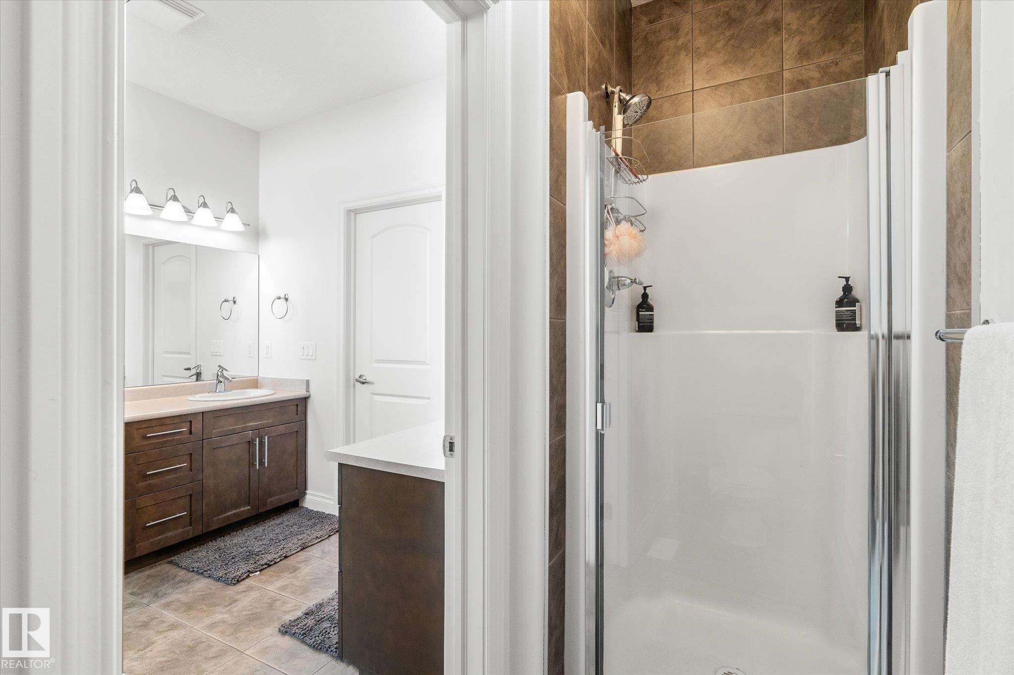 Photo 32 at 4929 Terwillegar Common NW, South Terwillegar, Edmonton