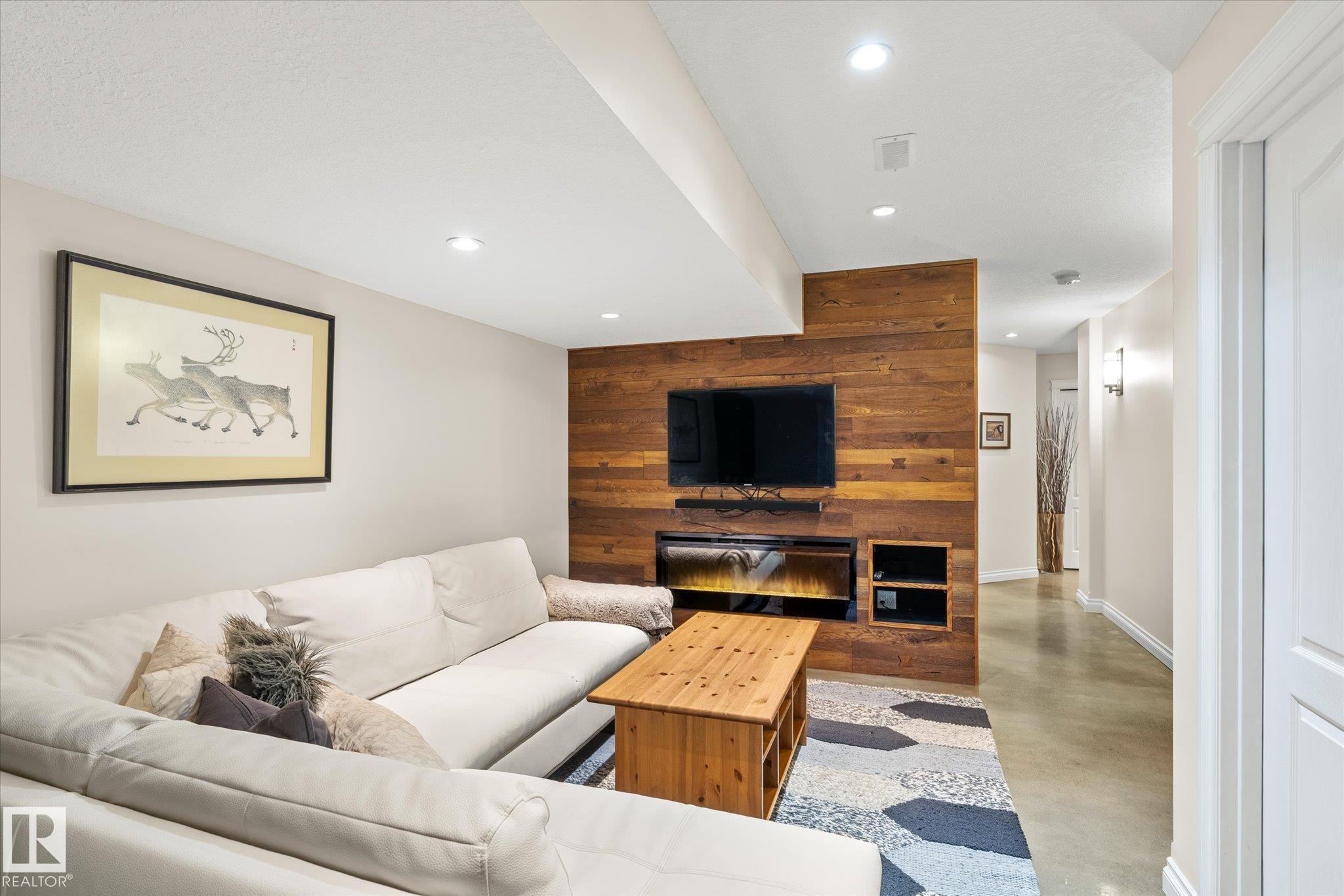 Photo 34 at 4929 Terwillegar Common NW, South Terwillegar, Edmonton