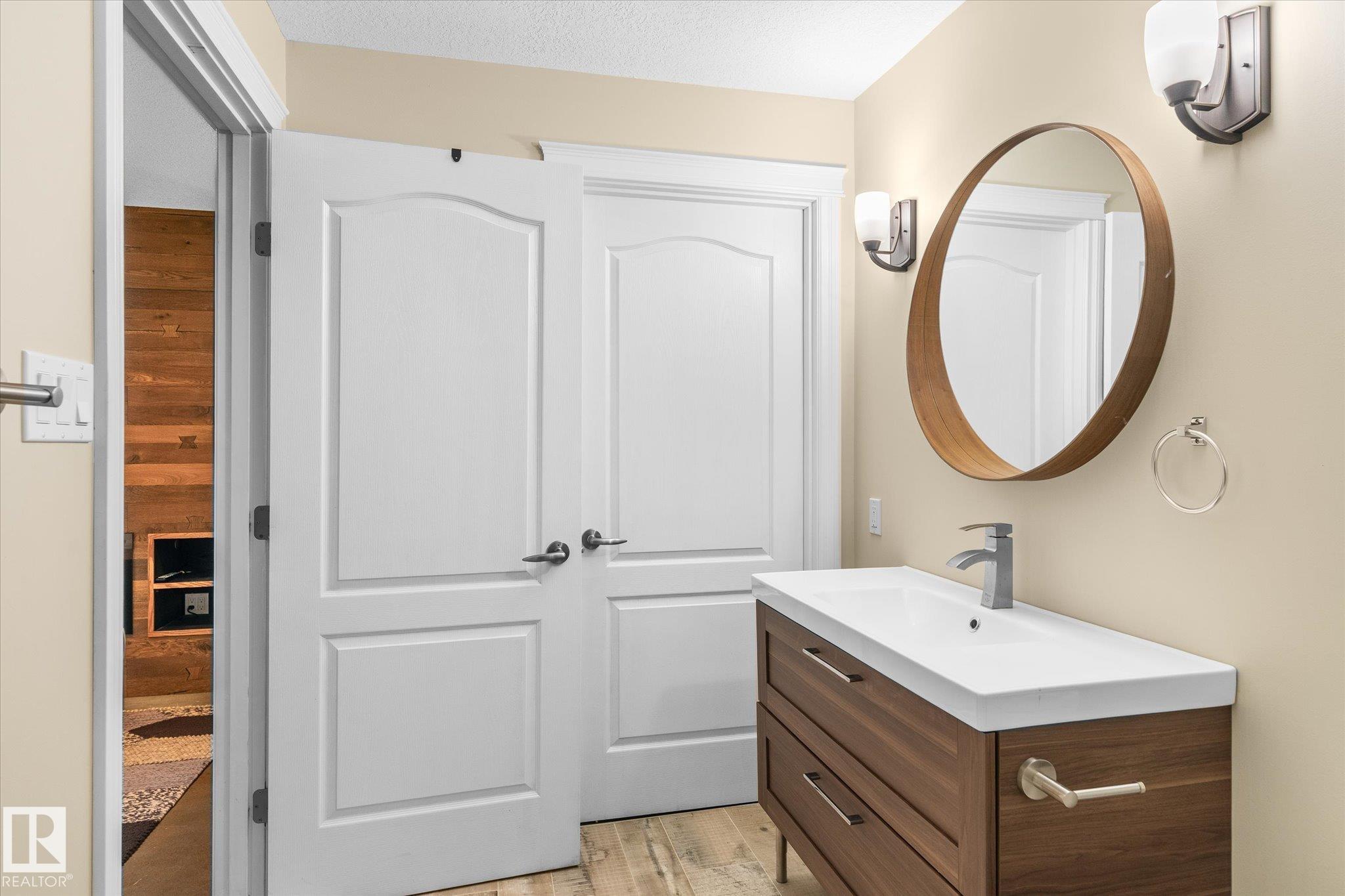 Photo 36 at 4929 Terwillegar Common NW, South Terwillegar, Edmonton