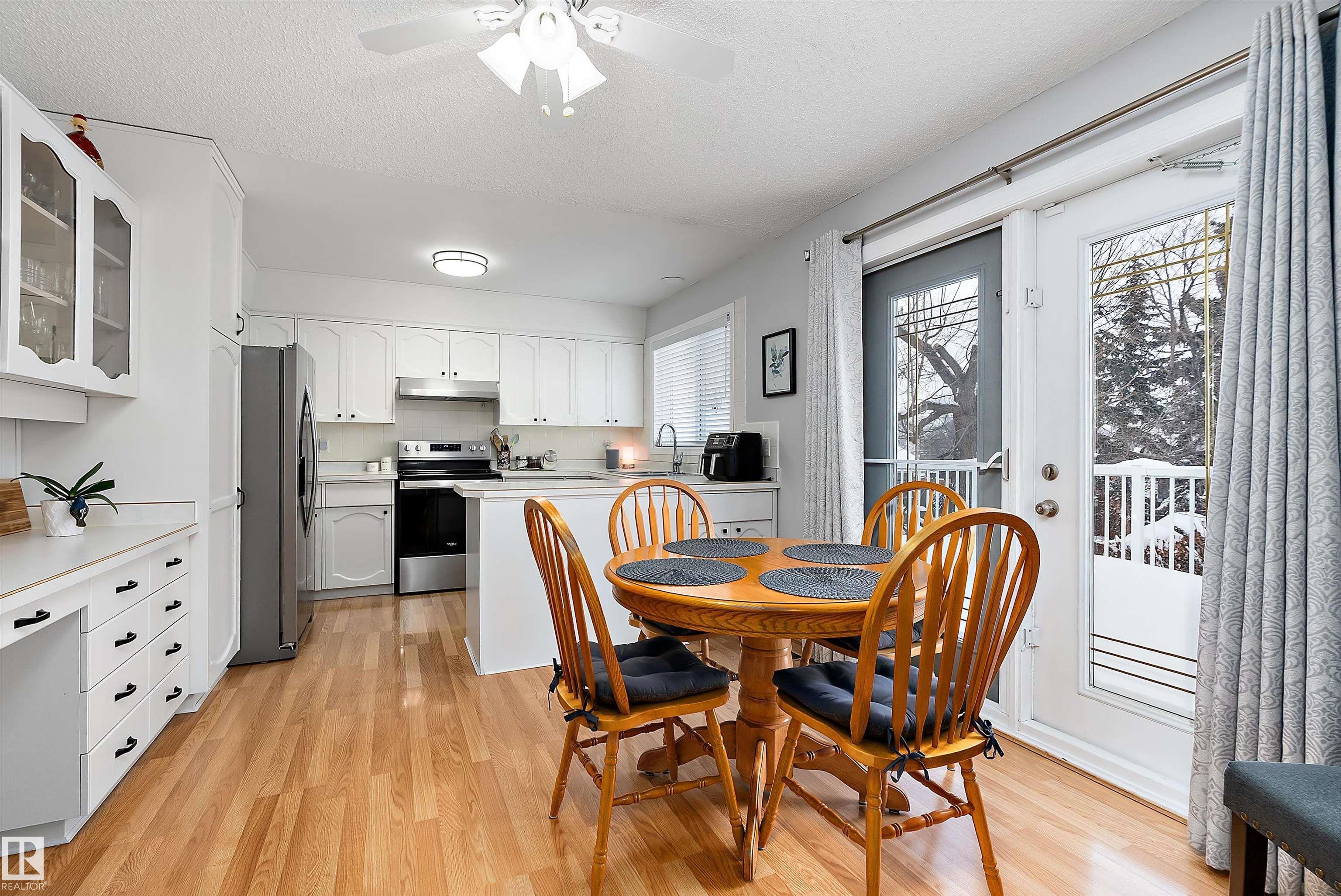 Photo 11 at 5 Groat Drive, Grove Meadows, Spruce Grove