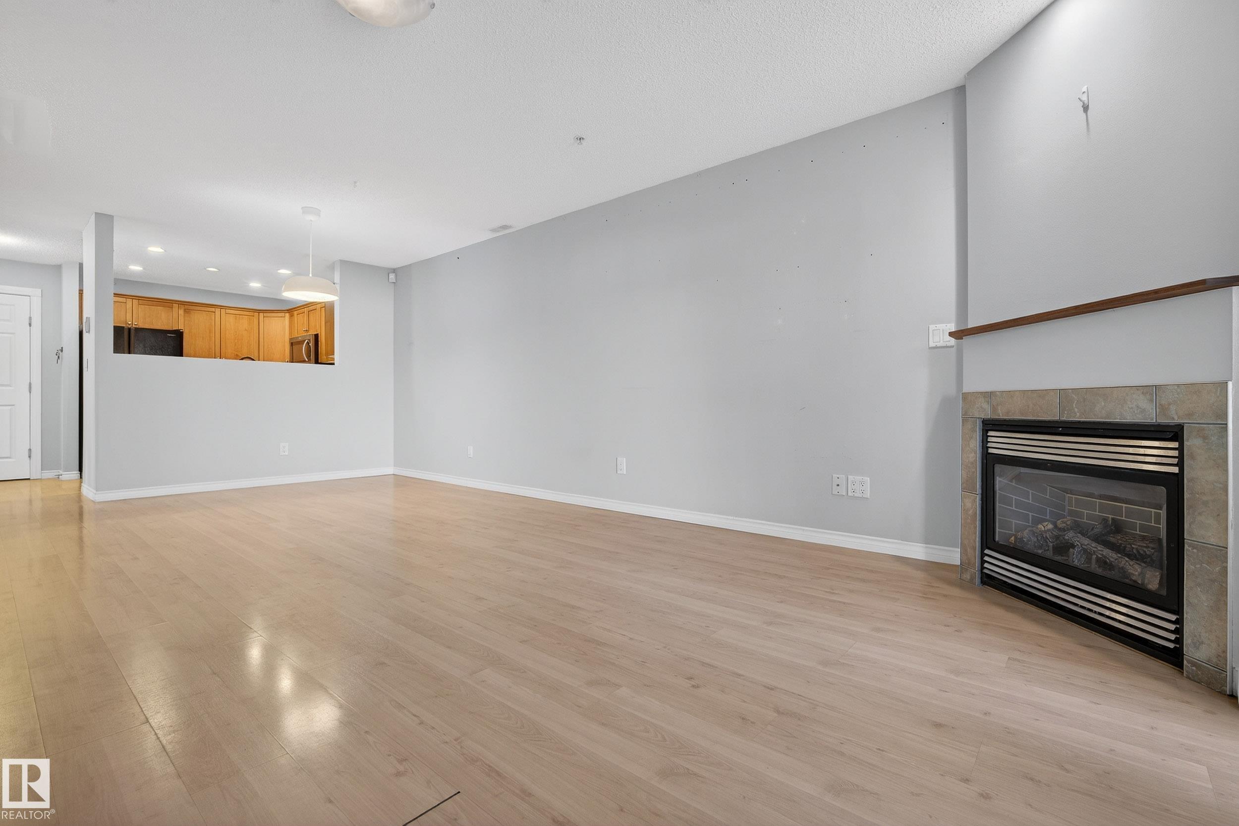 Photo 16 at 101 - 12110 106 Avenue NW, Westmount, Edmonton