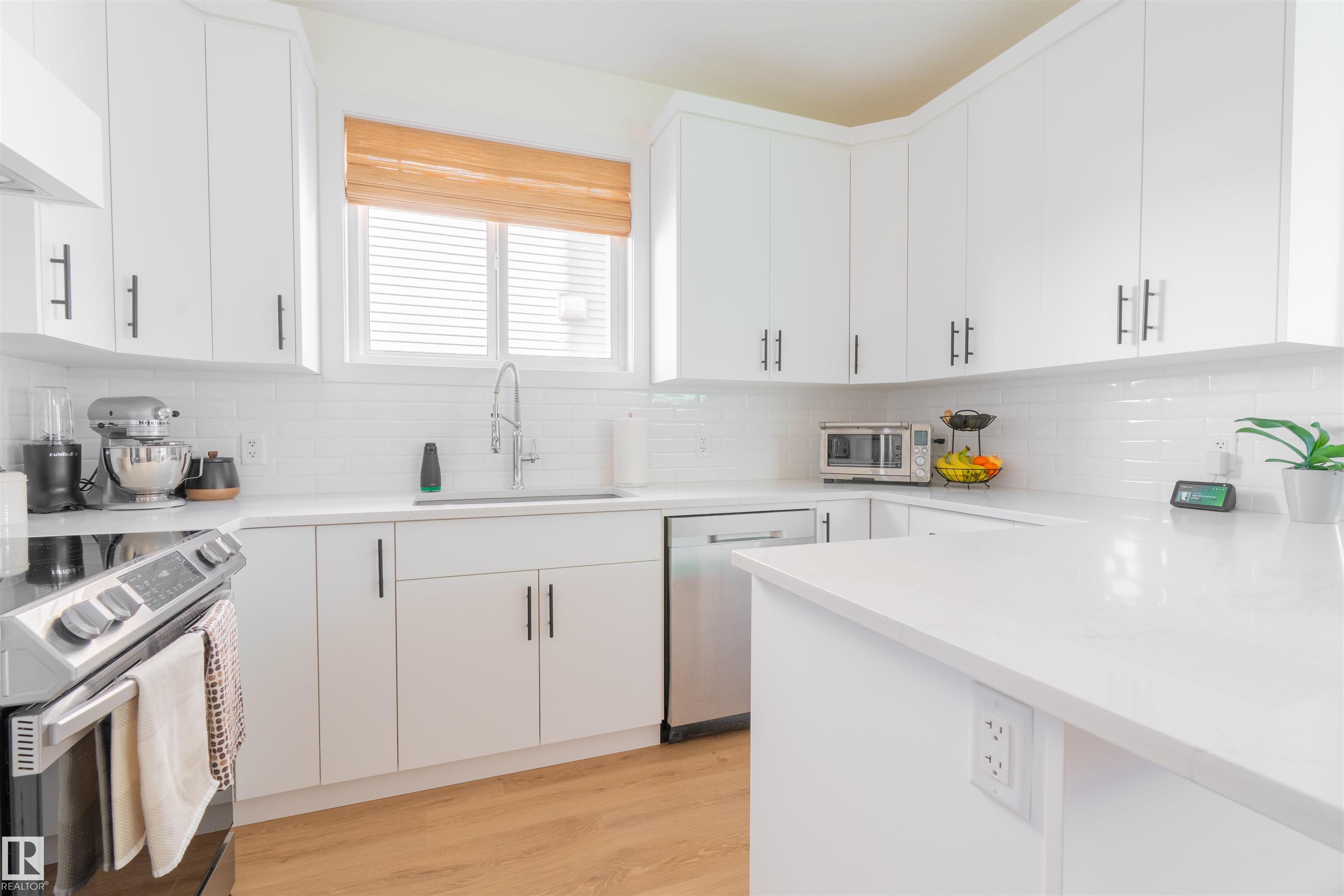 Photo 11 at 7431 181 Avenue NW, Crystallina Nera West, Edmonton