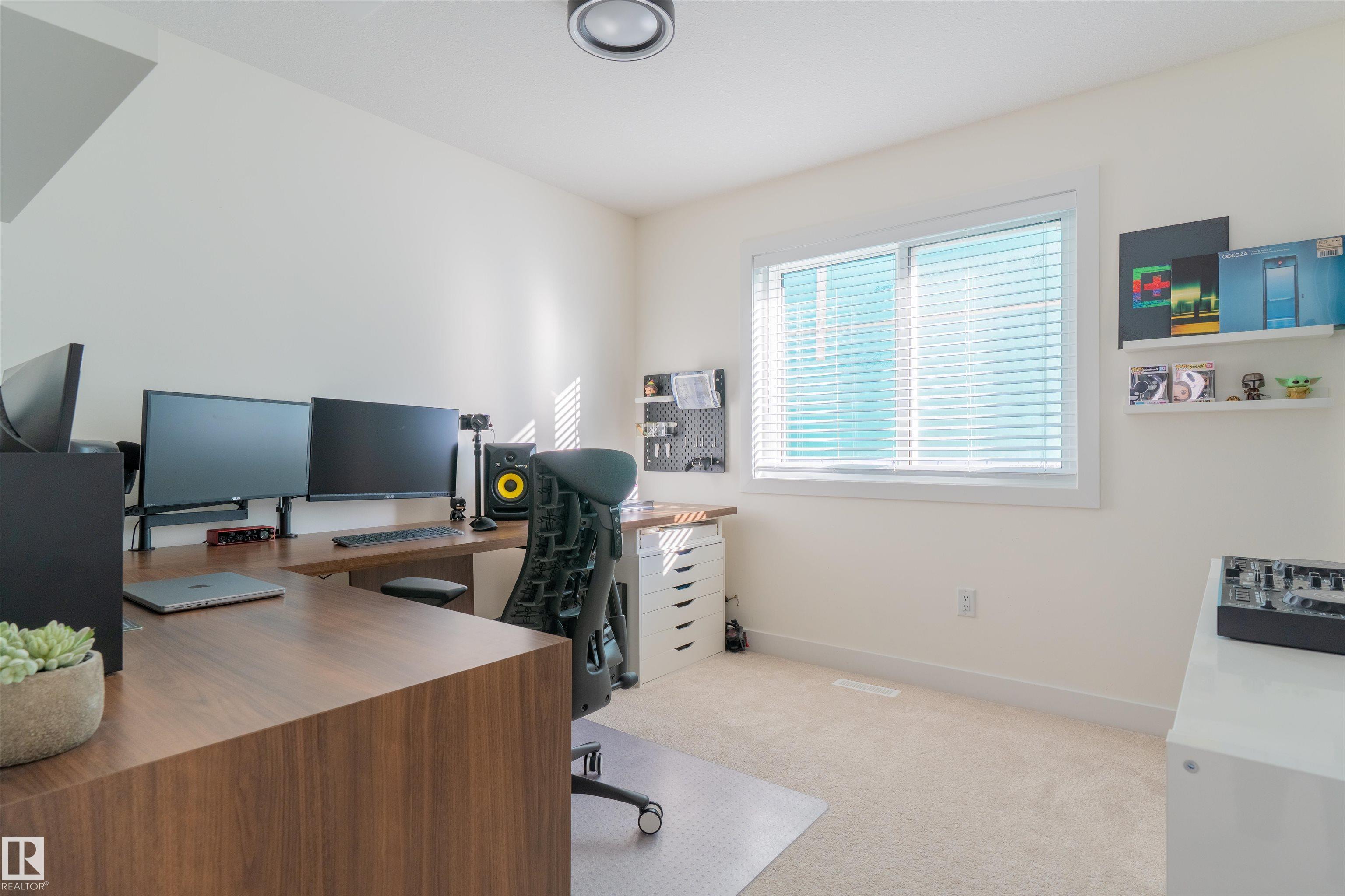 Photo 16 at 7431 181 Avenue NW, Crystallina Nera West, Edmonton