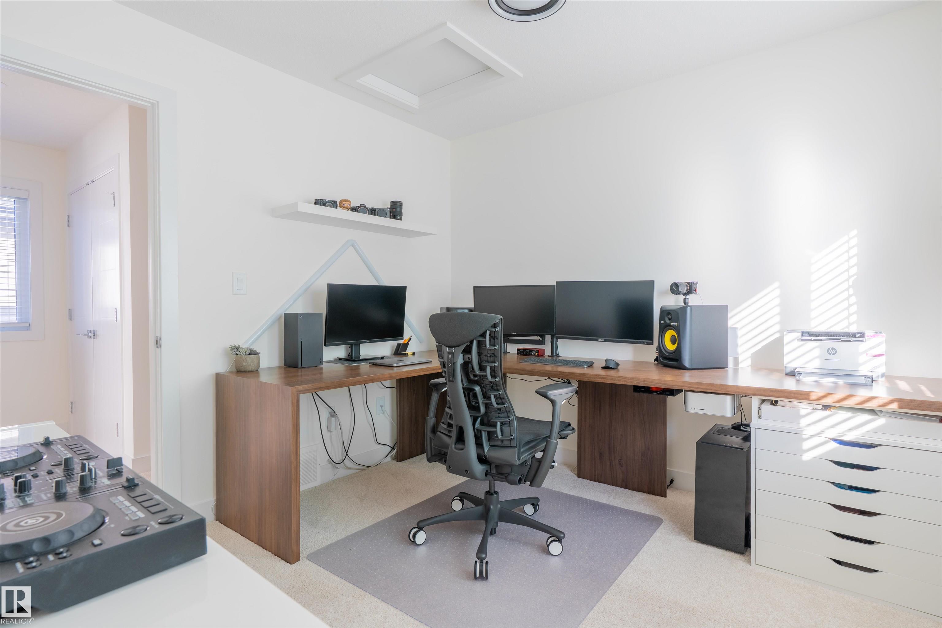 Photo 17 at 7431 181 Avenue NW, Crystallina Nera West, Edmonton