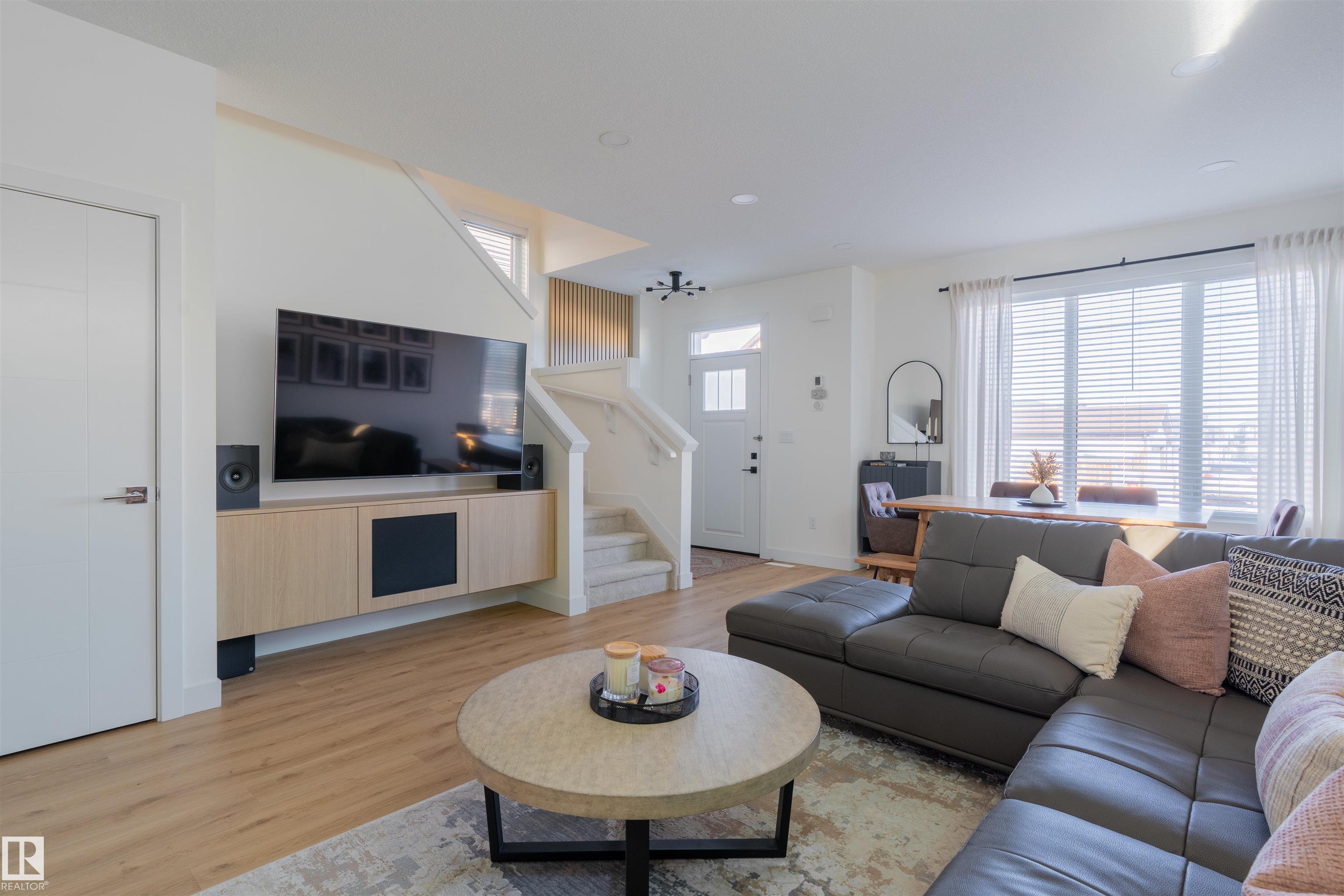 Photo 7 at 7431 181 Avenue NW, Crystallina Nera West, Edmonton