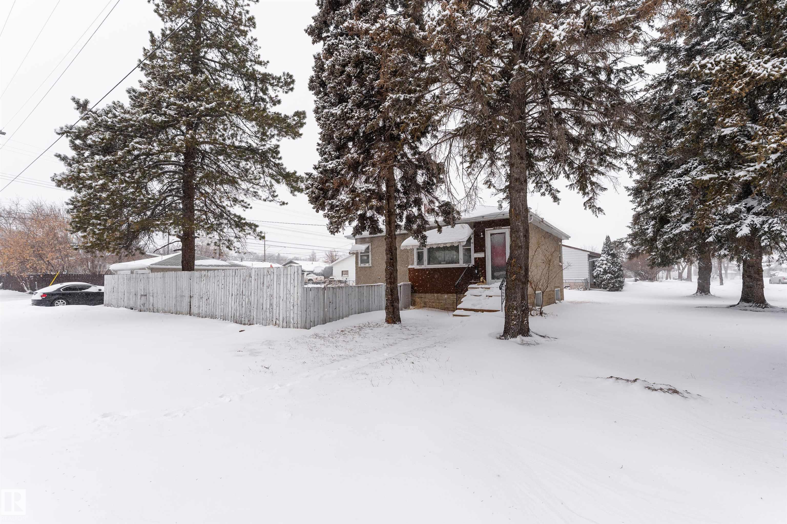 Photo 32 at 12202 49 Street NW, Bergman, Edmonton