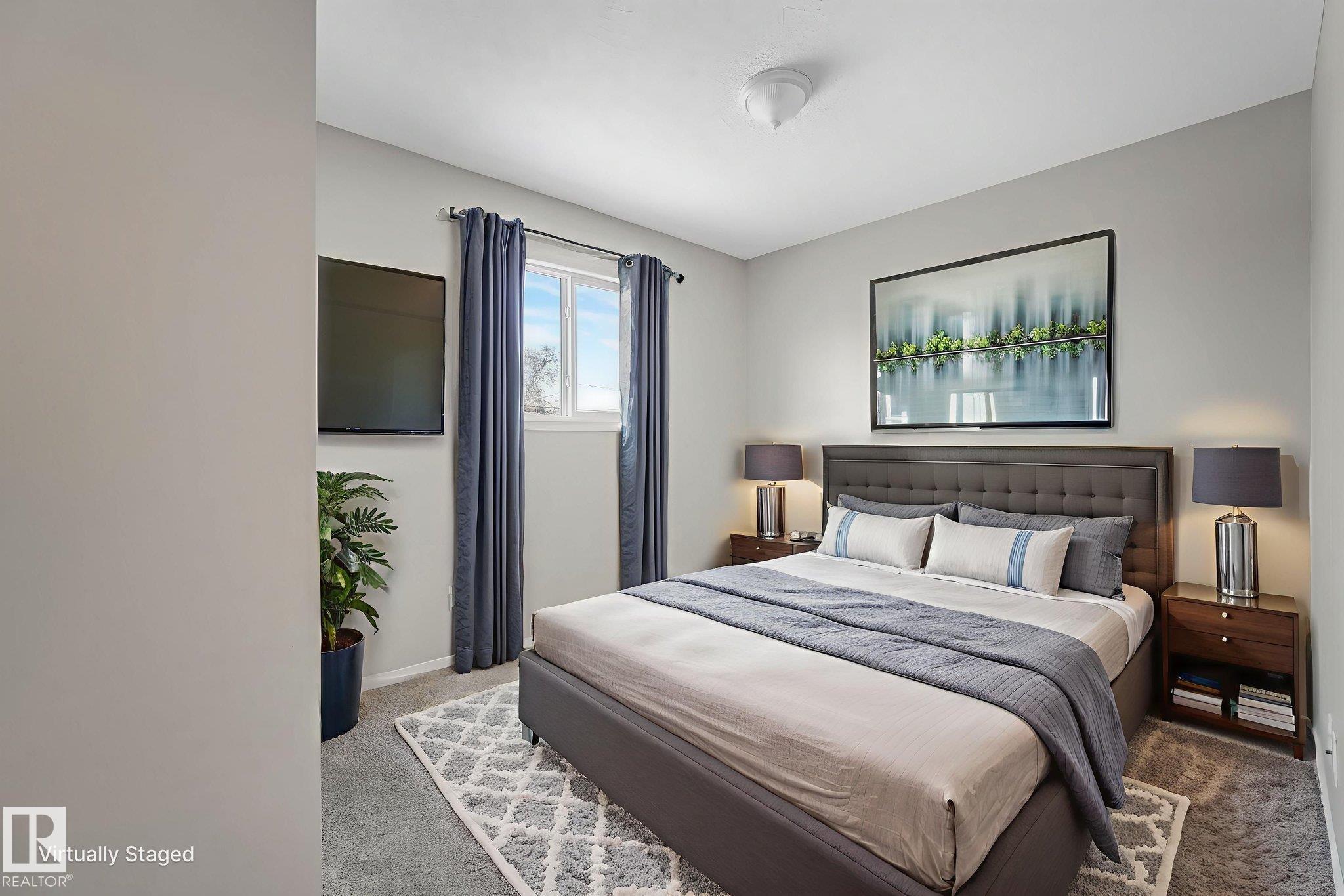 Photo 13 at 15902 100 Avenue NW, Glenwood, Edmonton