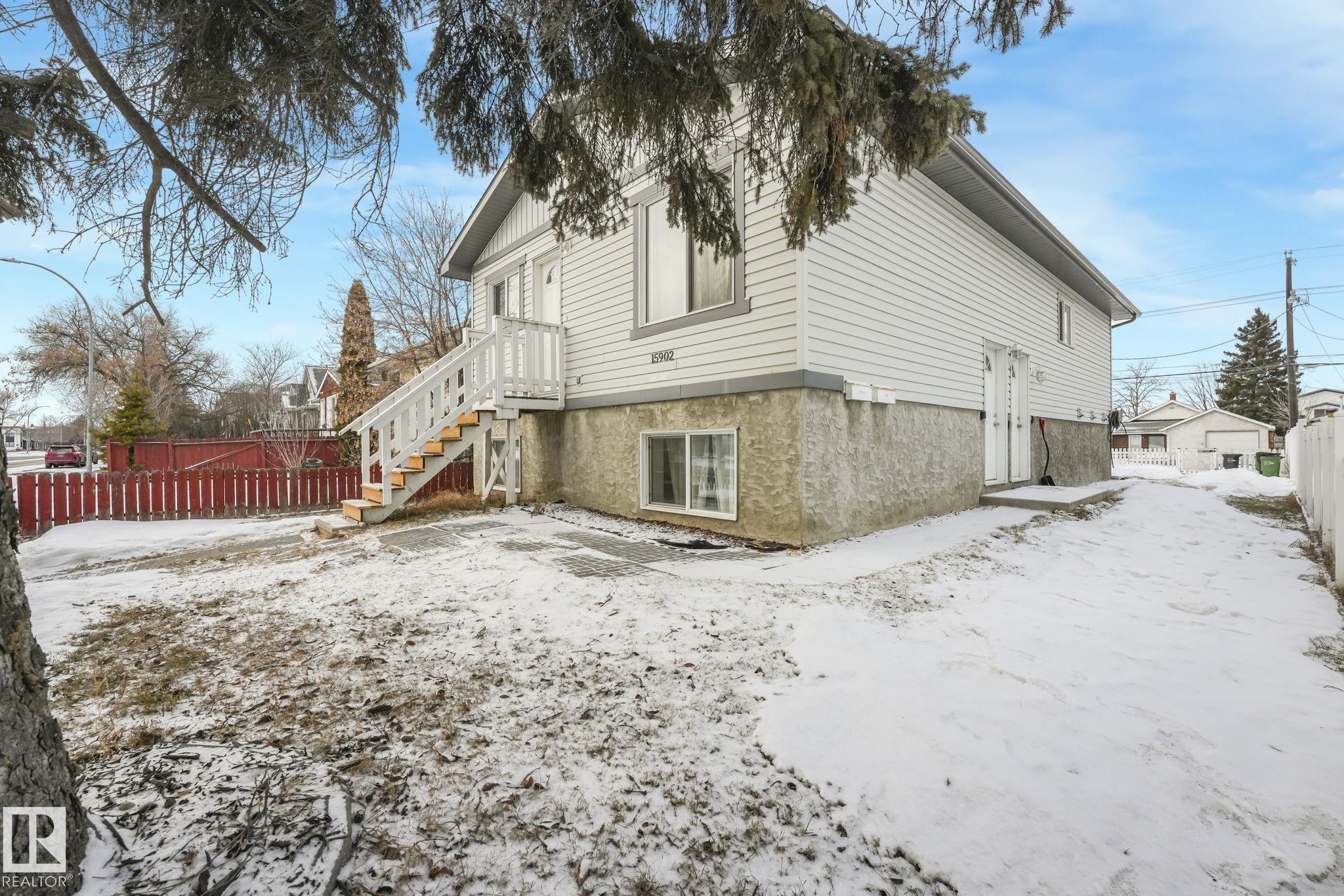 Picture for 15902 100 AV NW