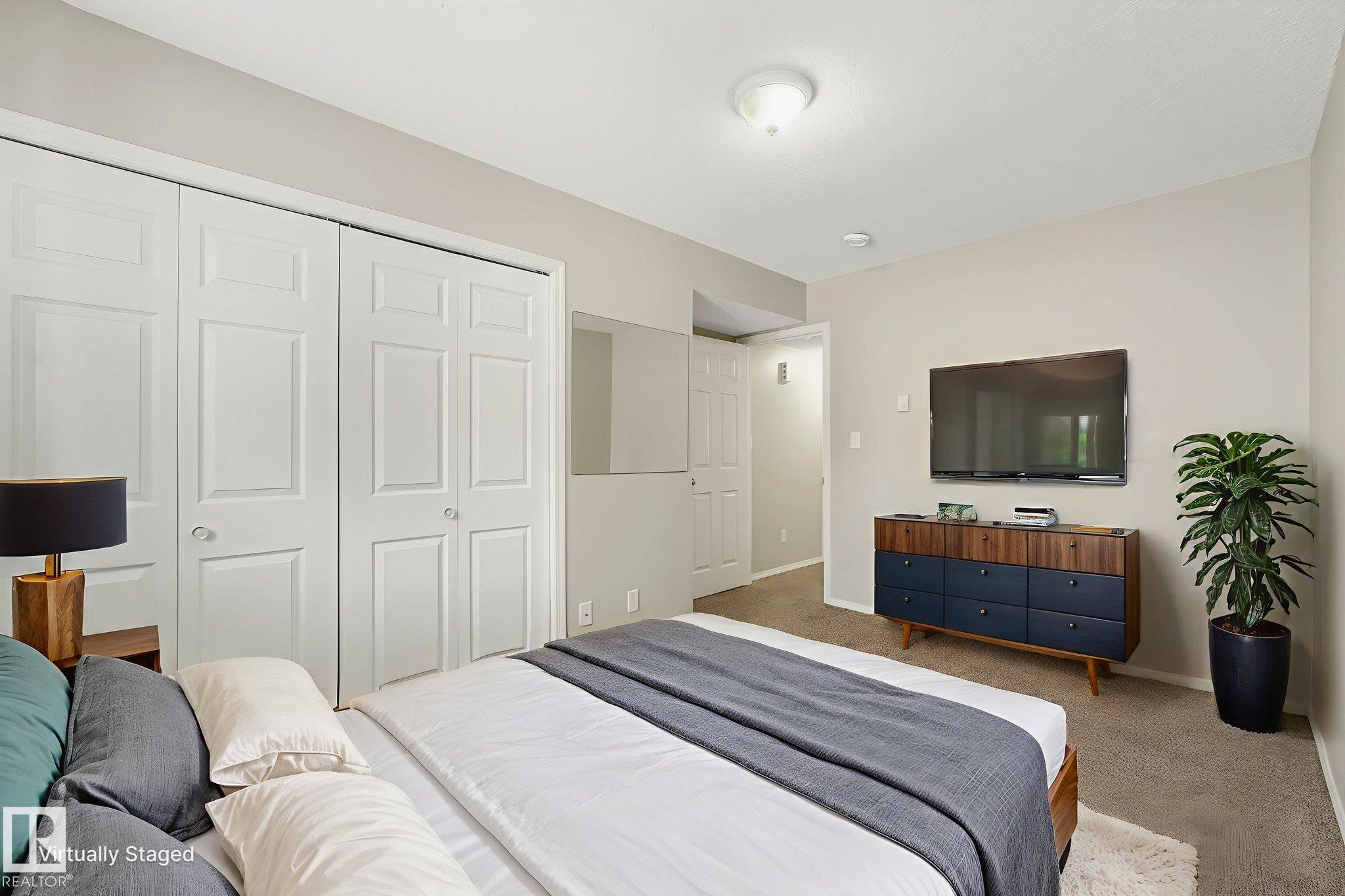 Photo 33 at 15902 100 Avenue NW, Glenwood, Edmonton