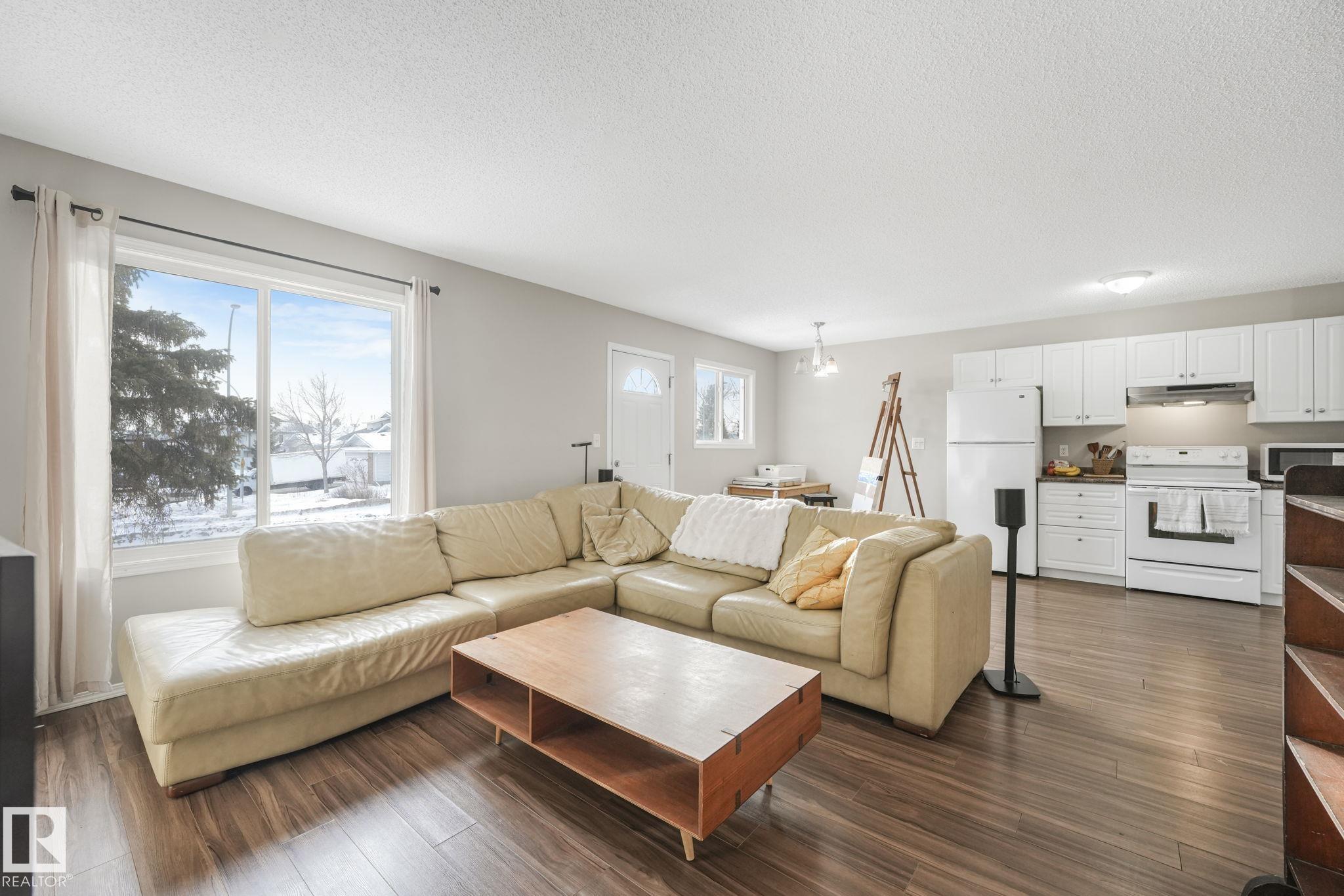 Photo 9 at 15902 100 Avenue NW, Glenwood, Edmonton