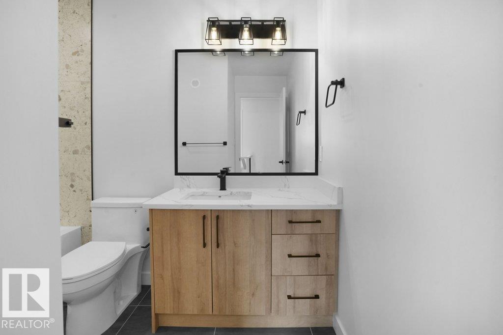 Photo 11 at 10946 62 Avenue NW, Parkallen, Edmonton