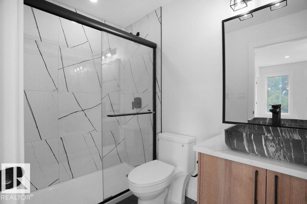 Photo 21 at 10946 62 Avenue NW, Parkallen, Edmonton