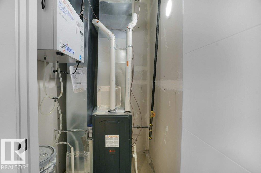 Photo 36 at 10946 62 Avenue NW, Parkallen, Edmonton