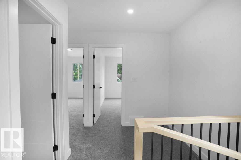 Photo 10 at 10946 62 Avenue NW, Parkallen, Edmonton