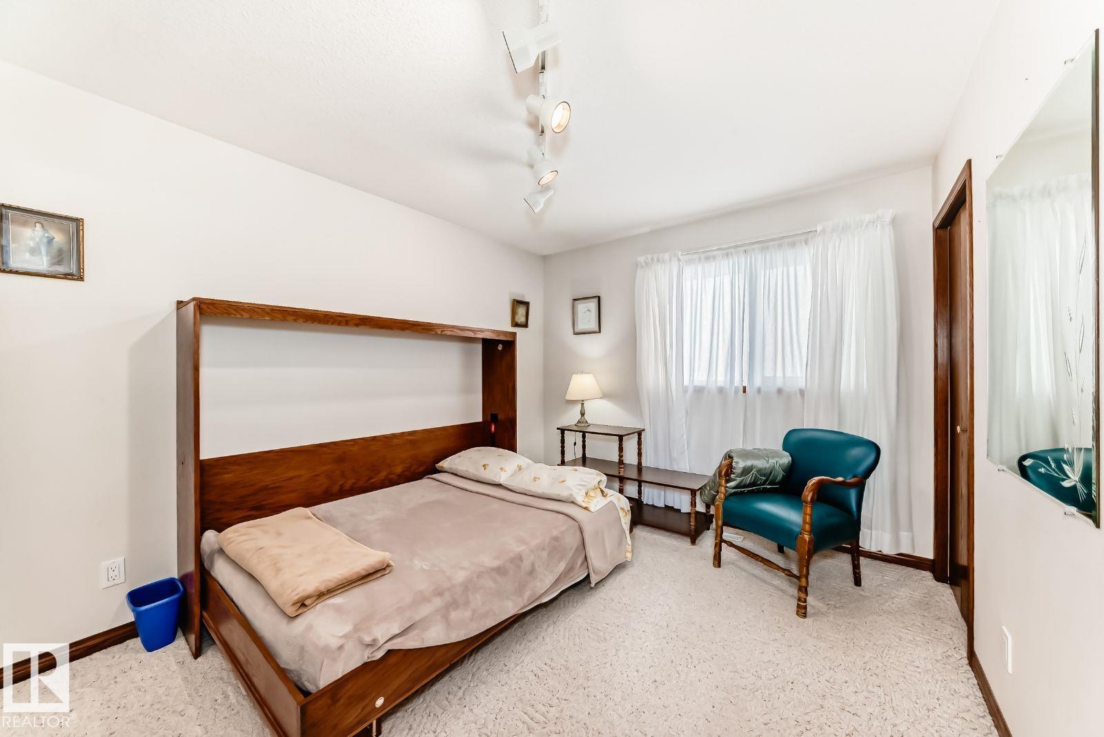 Photo 24 at 777 Butterworth Drive NW, Bulyea Heights, Edmonton