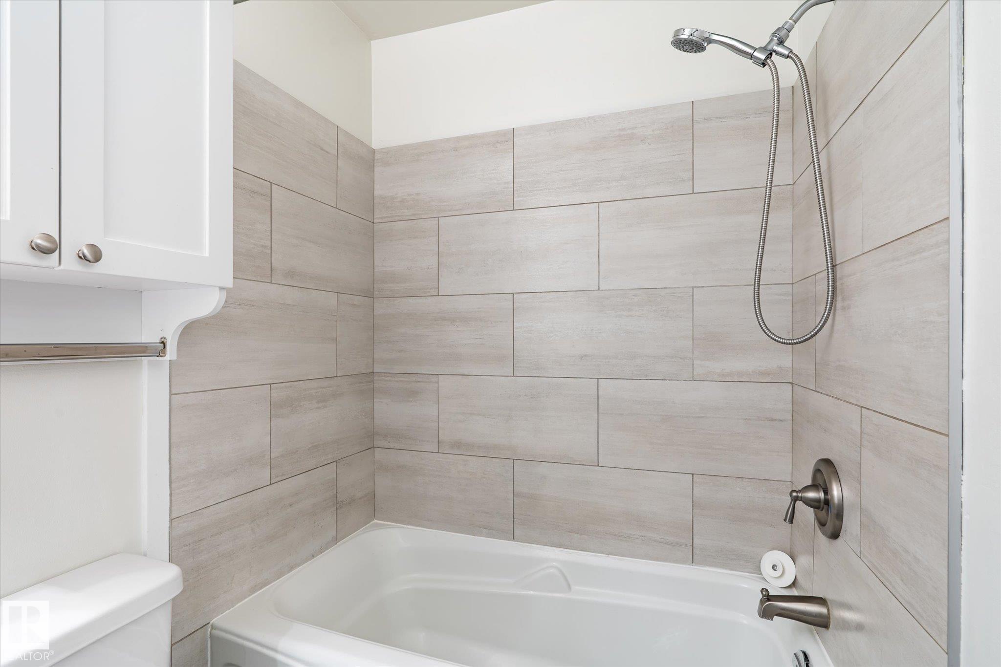 Photo 23 at 5 - 8030 141 Avenue NW, Kildare, Edmonton