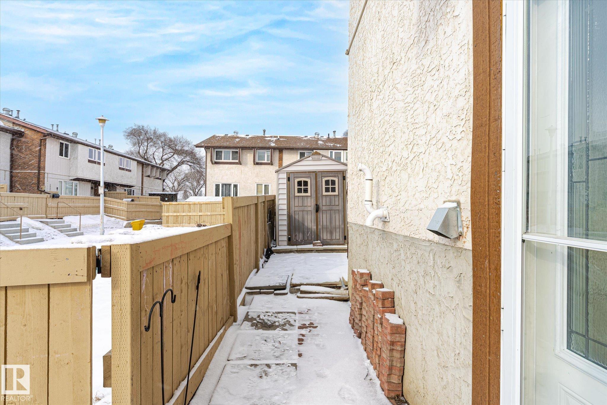 Photo 39 at 5 - 8030 141 Avenue NW, Kildare, Edmonton