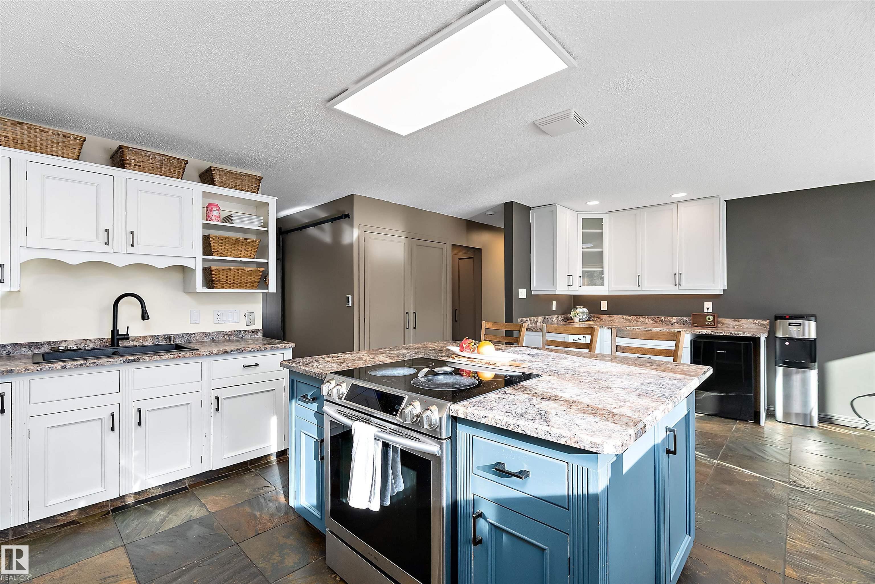 Photo 9 at 74 - 52312 Rge Road 225, Hillsdale, Rural Strathcona County