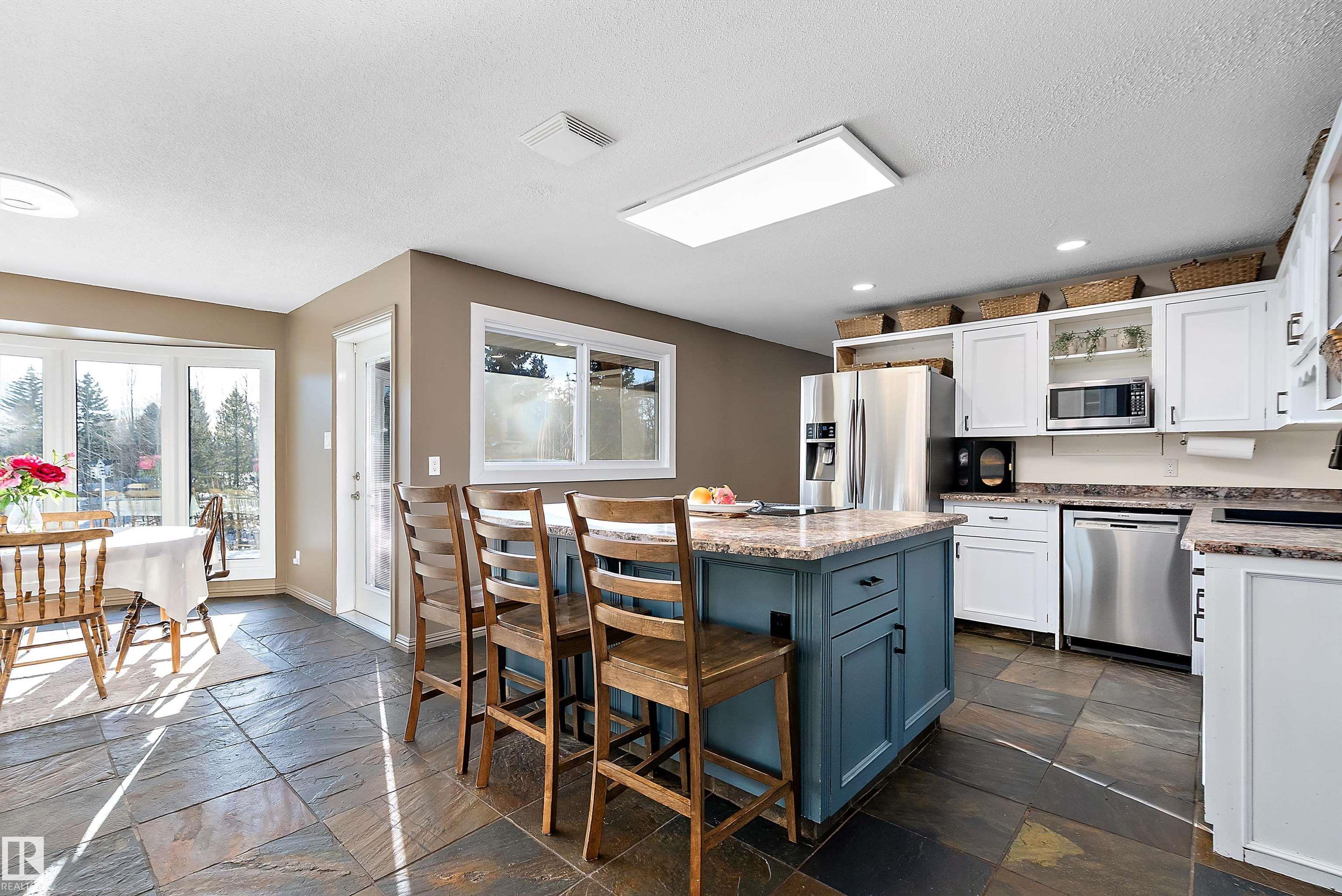 Photo 10 at 74 - 52312 Rge Road 225, Hillsdale, Rural Strathcona County