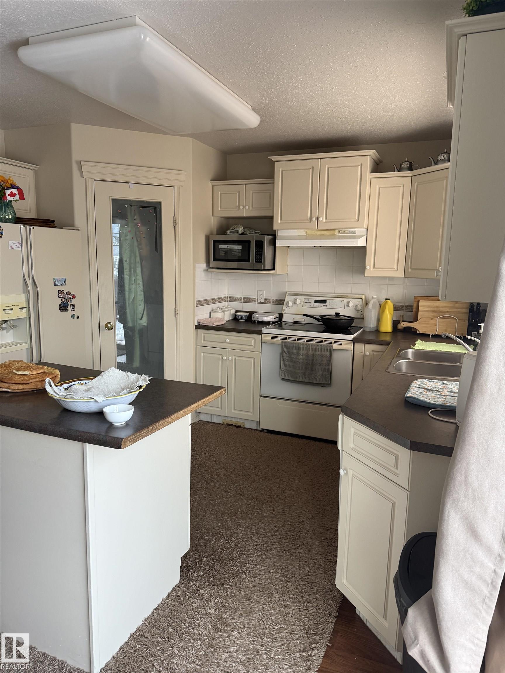 Photo 11 at 14503 131 Street NW, Cumberland, Edmonton