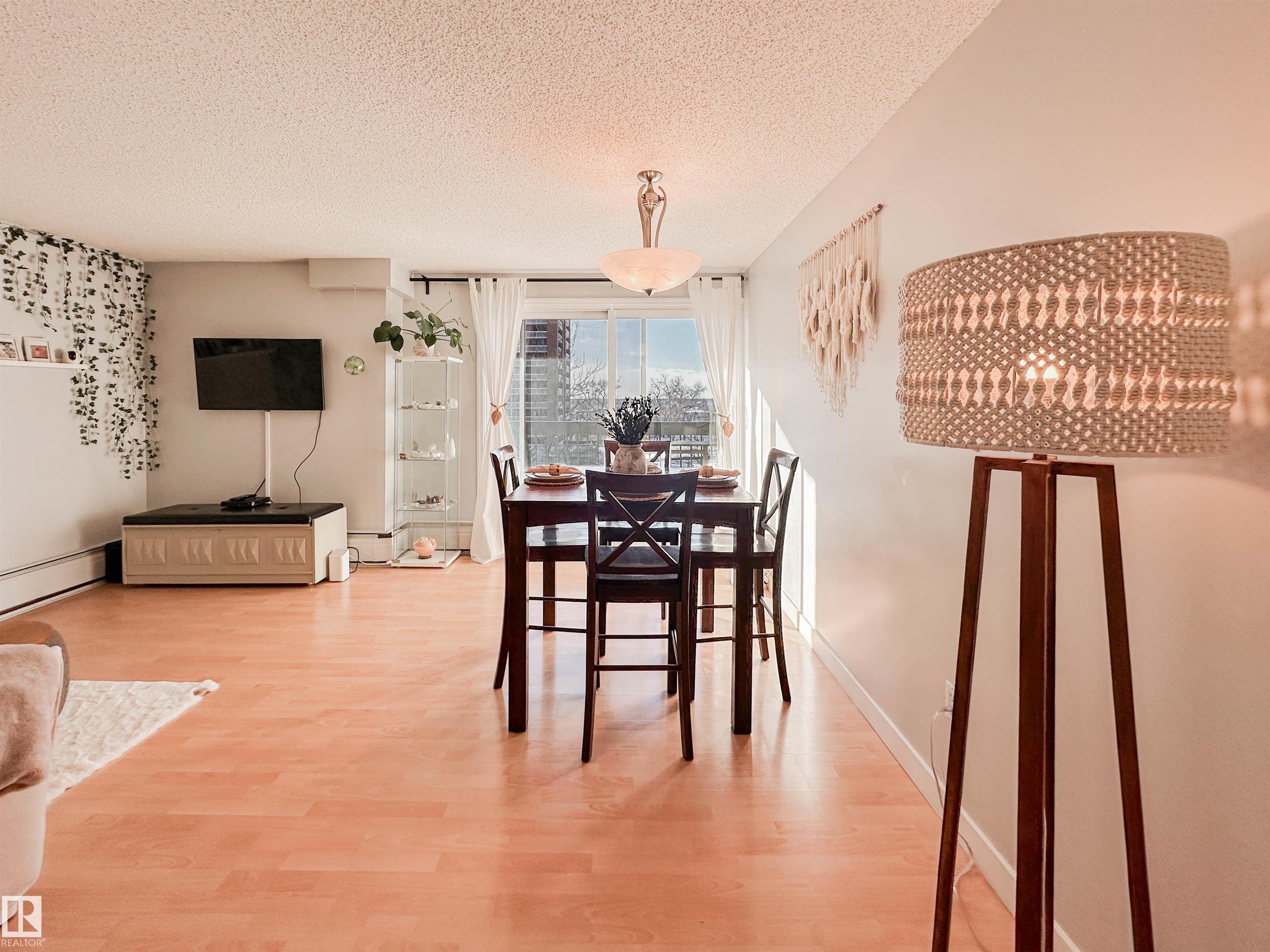 Photo 15 at 605 - 9715 110 Street NW, Wîhkwêntôwin, Edmonton