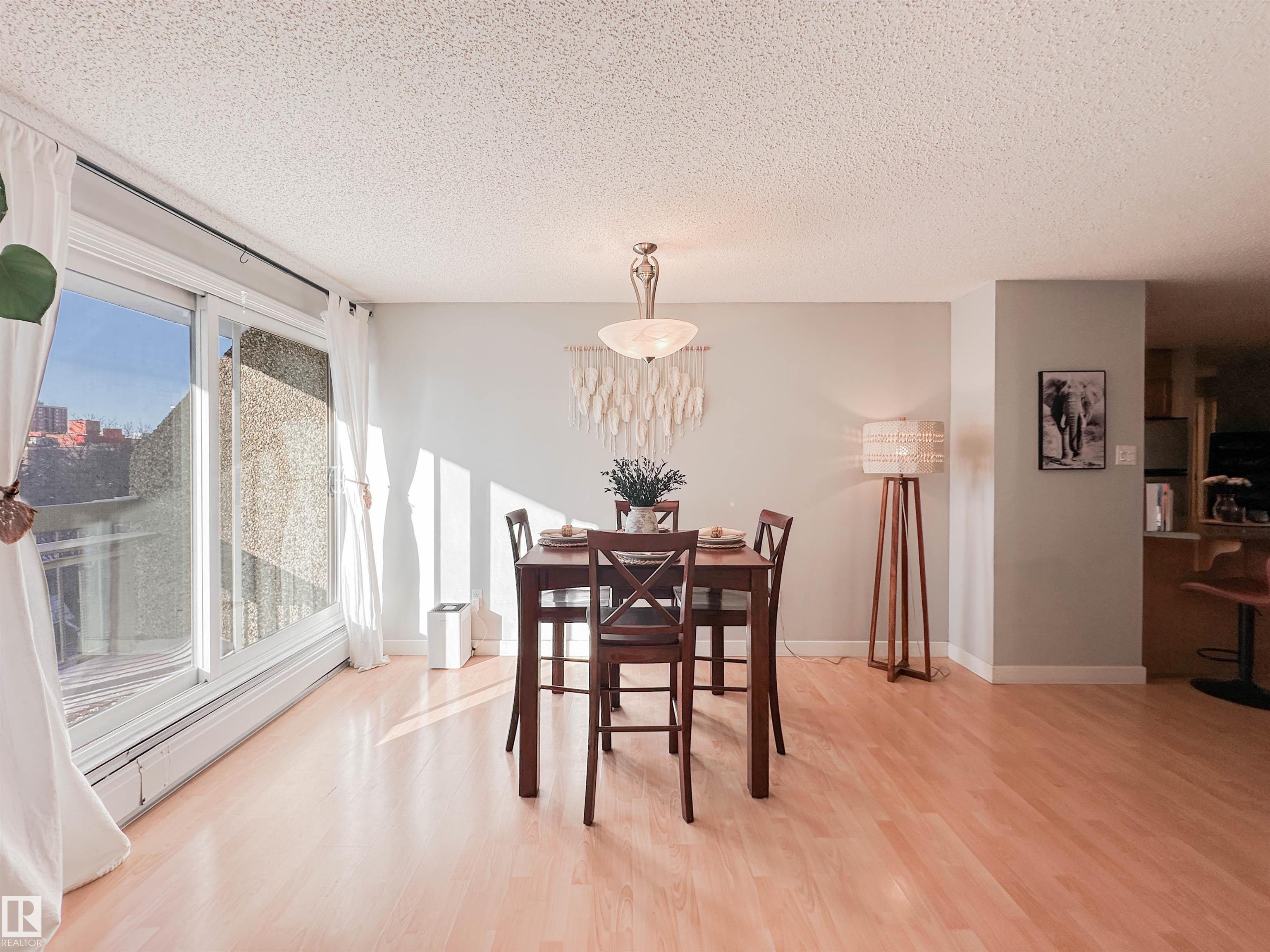 Photo 16 at 605 - 9715 110 Street NW, Wîhkwêntôwin, Edmonton