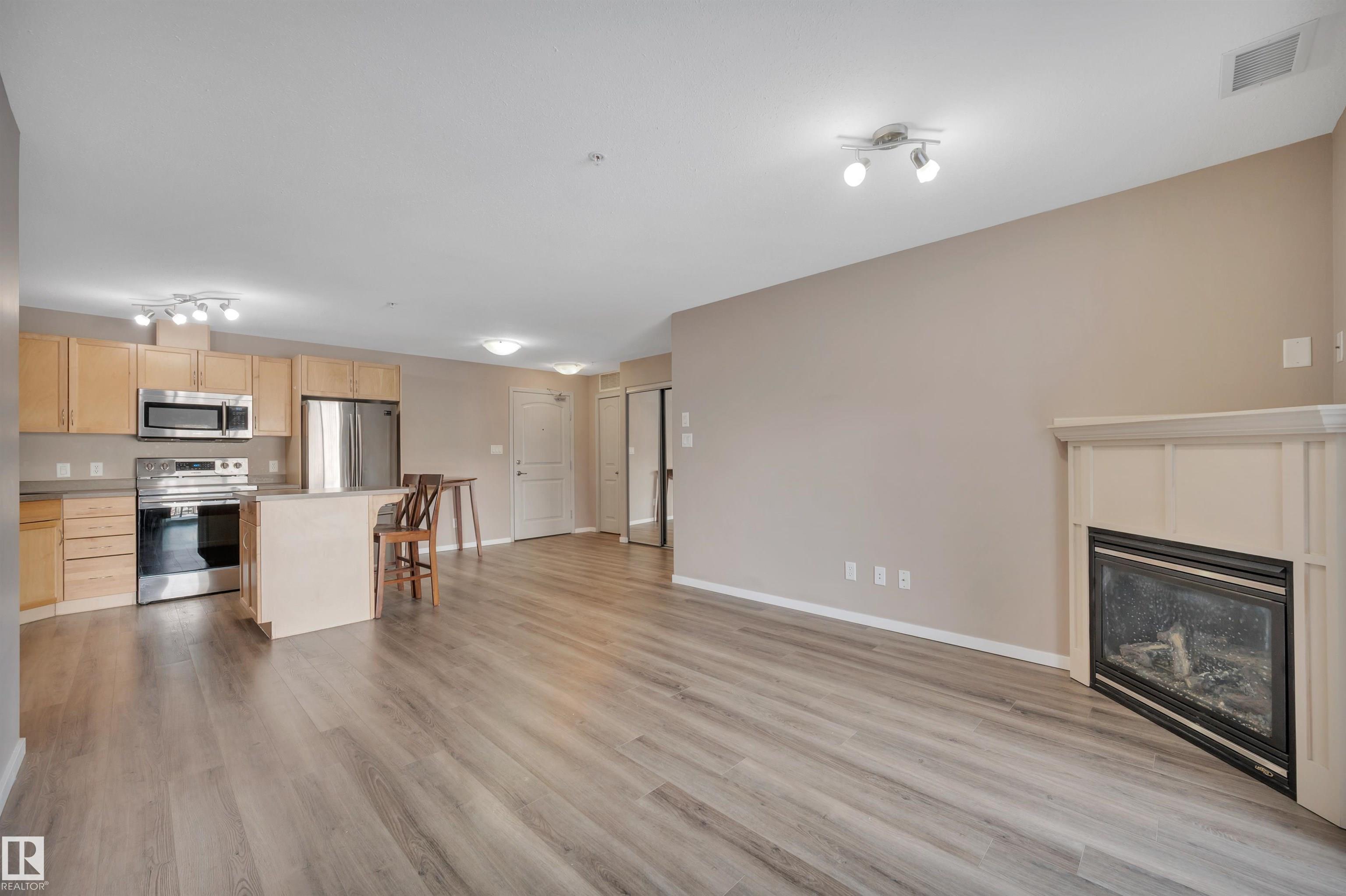 Photo 19 at 238 - 2096 Blackmud Creek Drive SW, Blackmud Creek, Edmonton