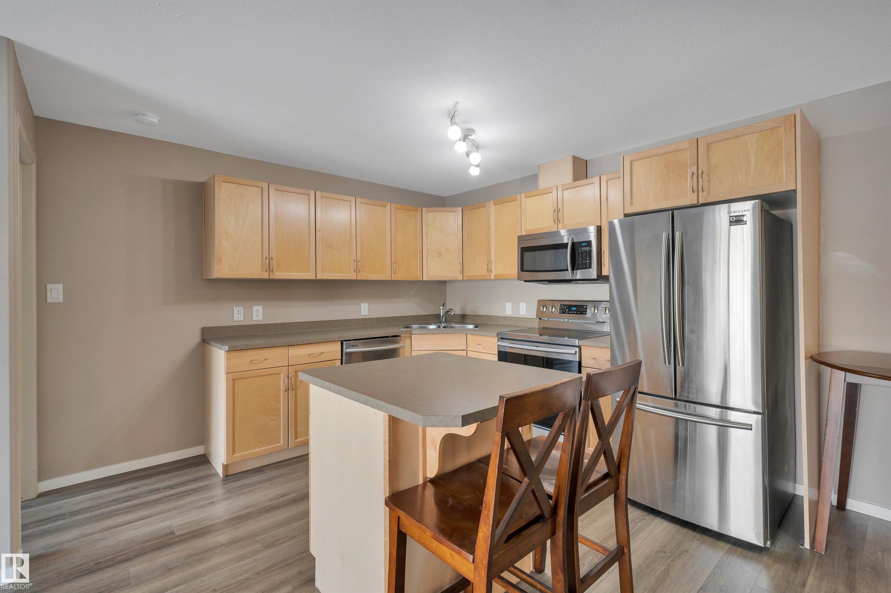 Photo 9 at 238 - 2096 Blackmud Creek Drive SW, Blackmud Creek, Edmonton