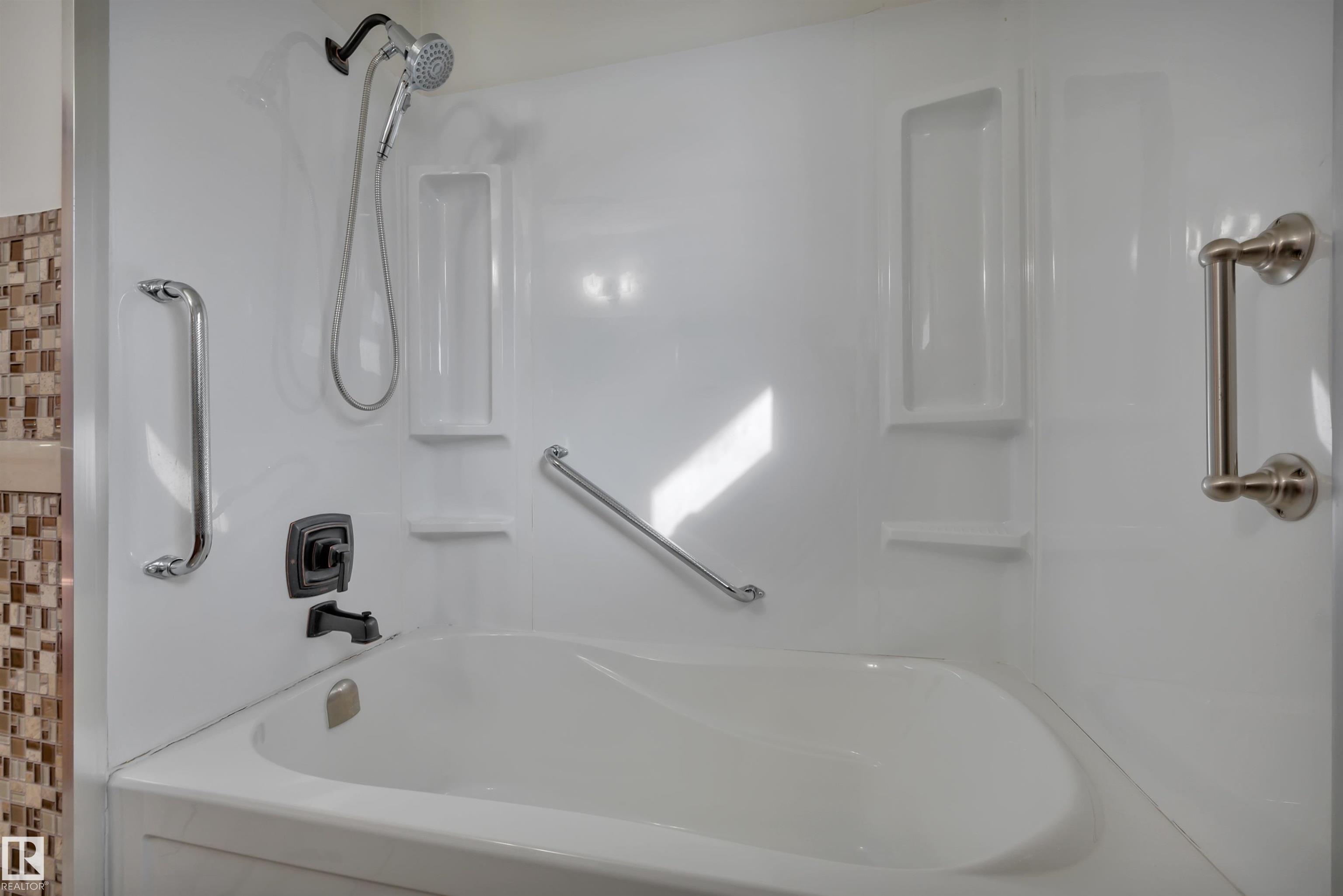 Photo 25 at 8104 135 Avenue NW, Delwood, Edmonton