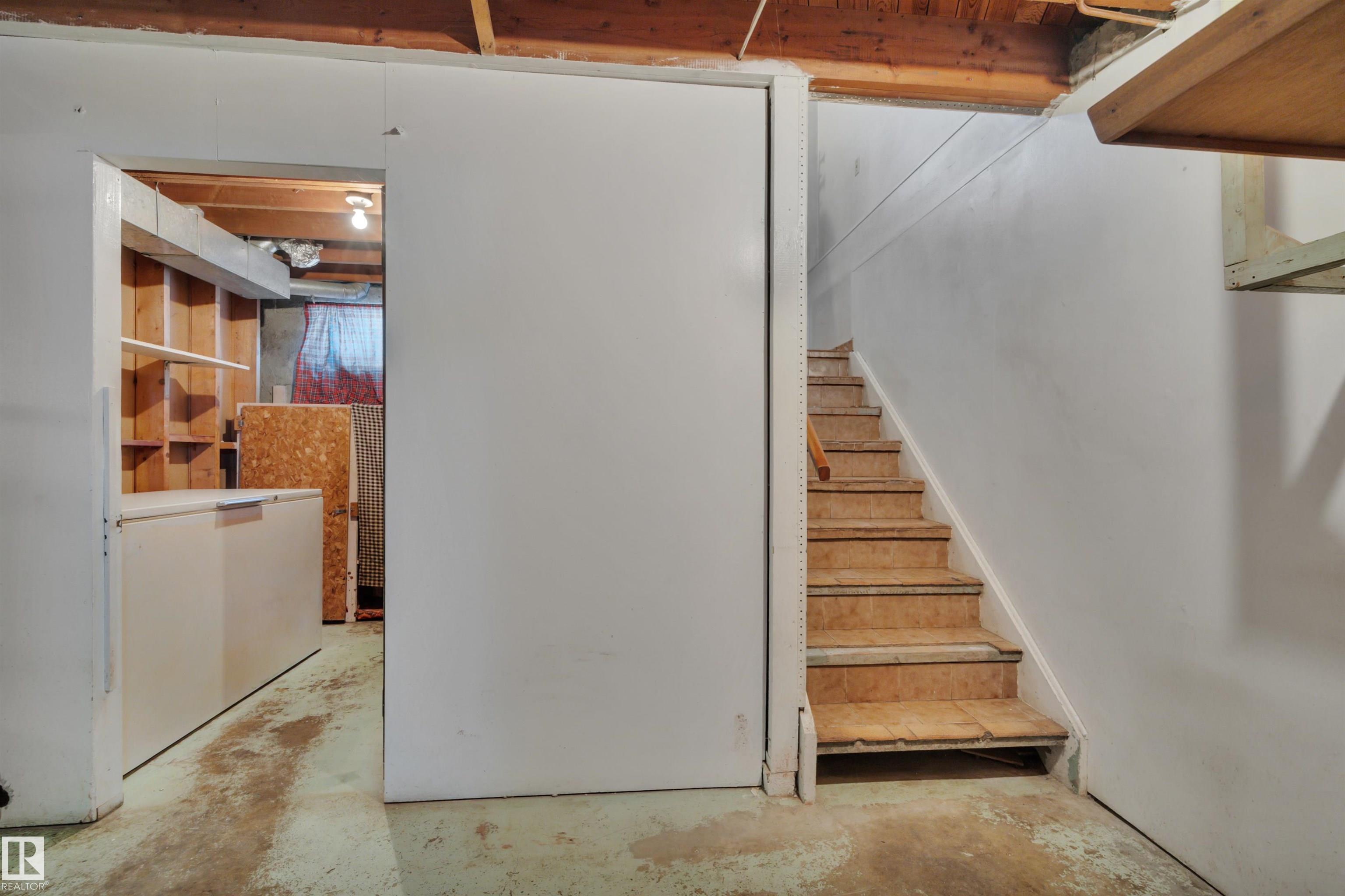 Photo 27 at 8104 135 Avenue NW, Delwood, Edmonton