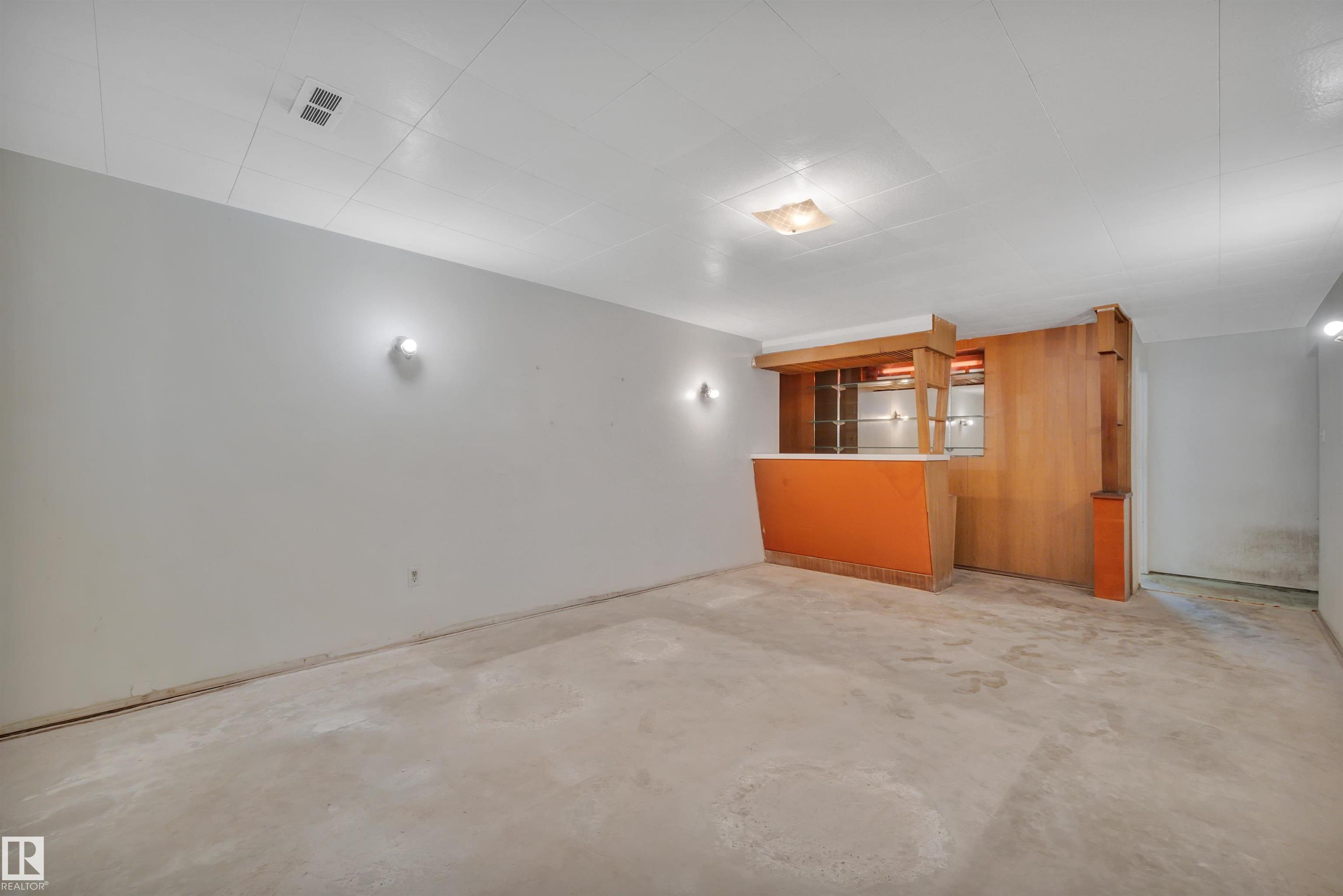 Photo 30 at 8104 135 Avenue NW, Delwood, Edmonton