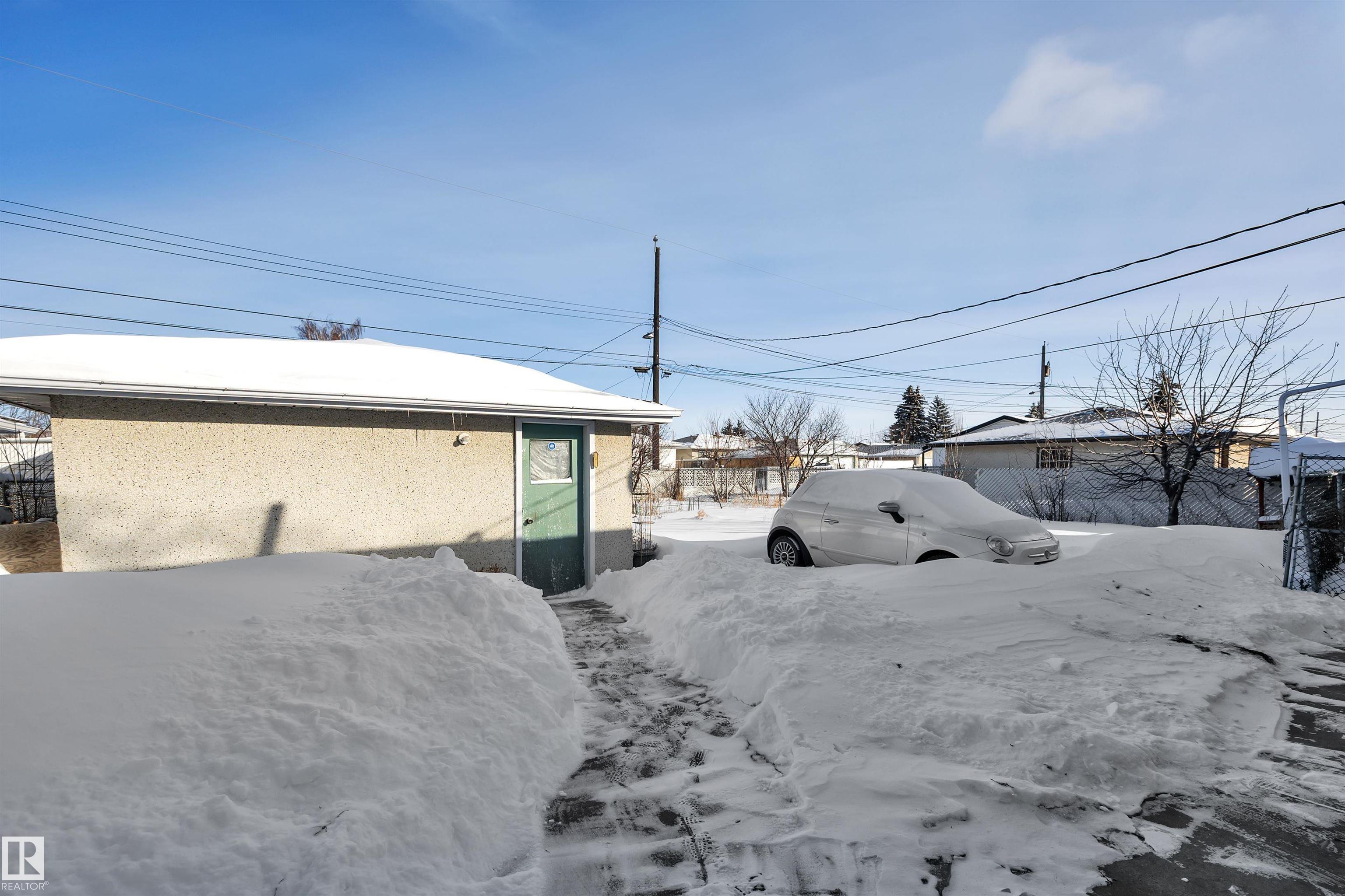 Photo 38 at 8104 135 Avenue NW, Delwood, Edmonton