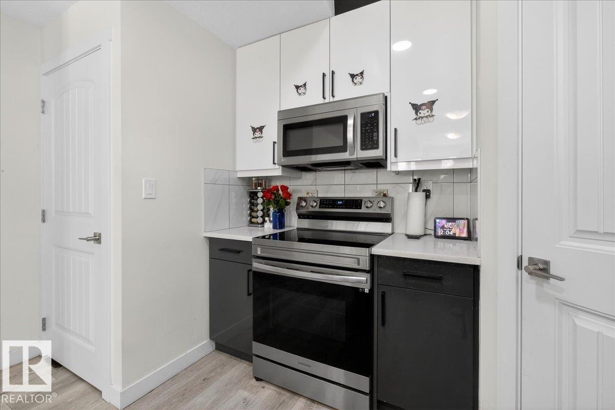 Photo 16 at 1 - 11616 82 Street NW, Parkdale, Edmonton