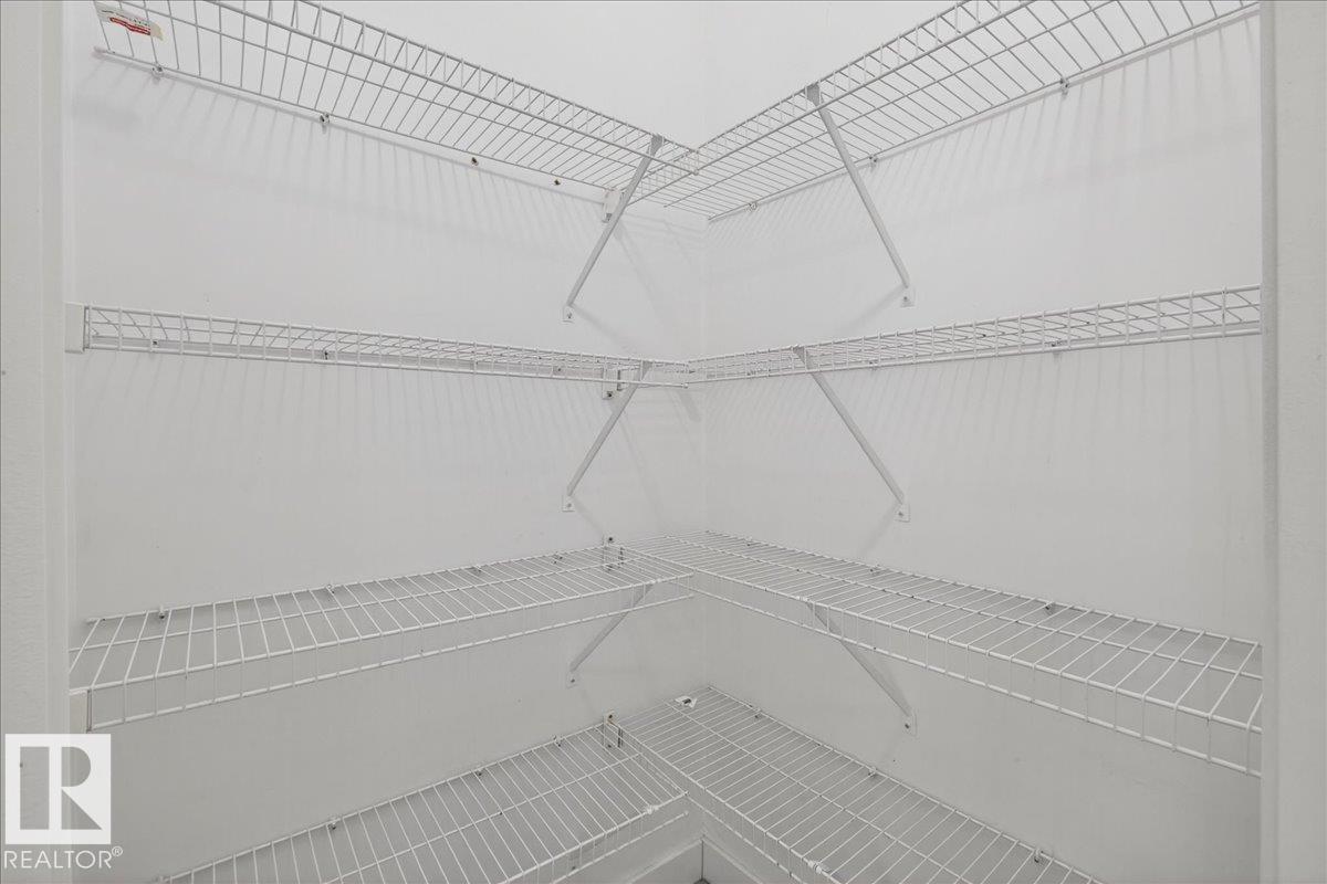 Photo 19 at 2 - 11616 82 Street NW, Parkdale, Edmonton