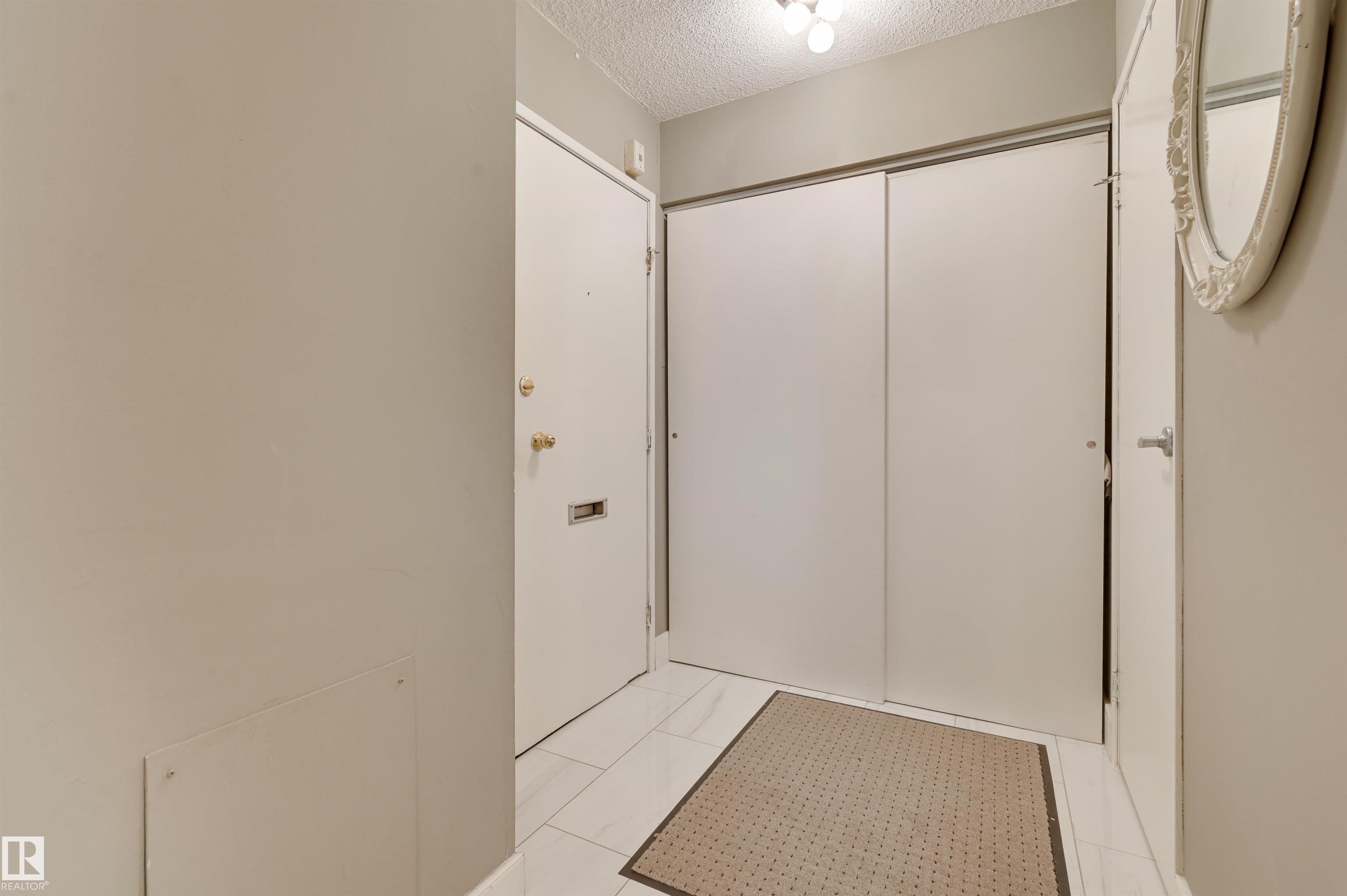 Photo 17 at 1001 - 10011 116 Street NW, Wîhkwêntôwin, Edmonton