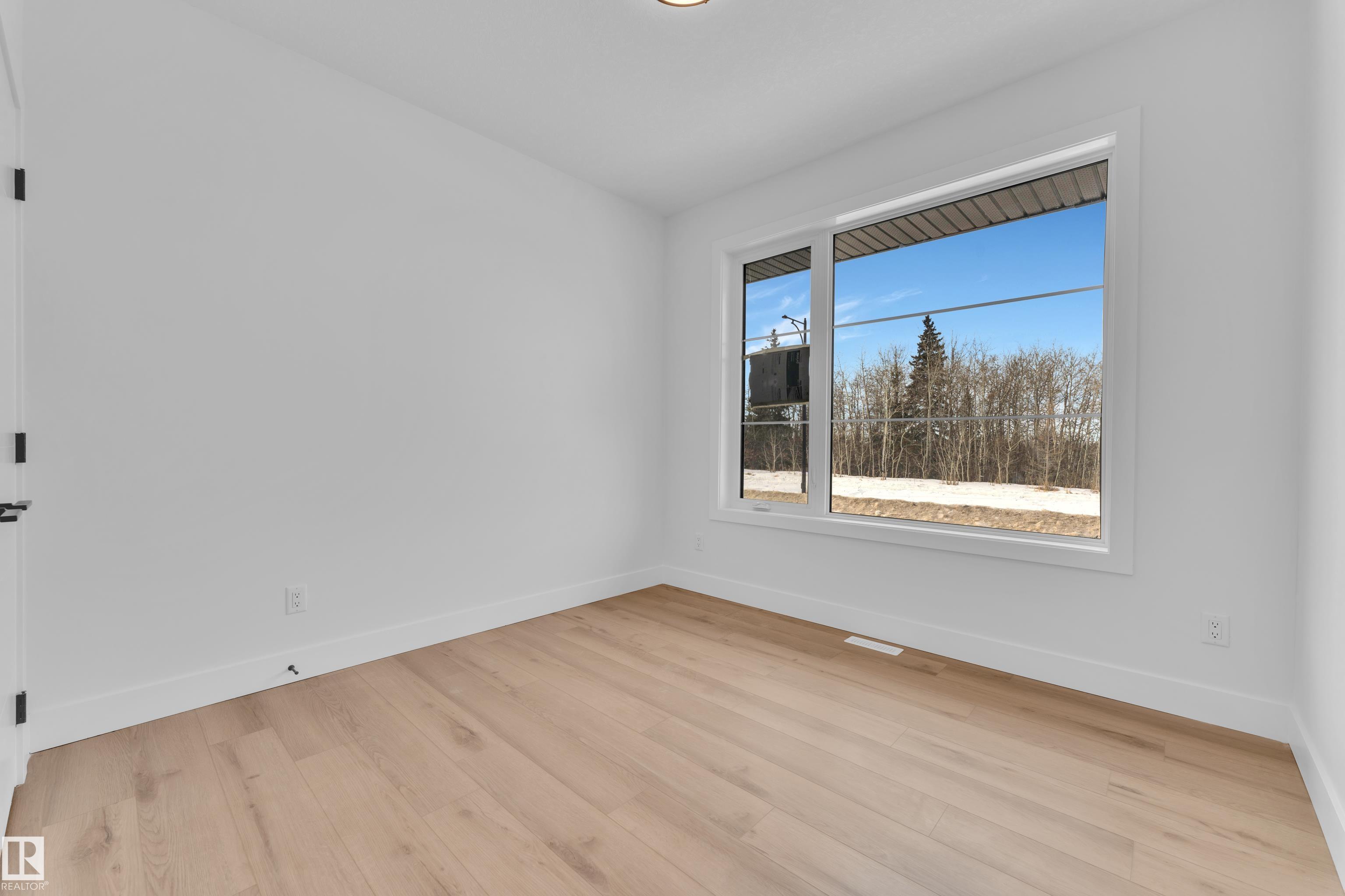 Photo 11 at 6111 Crawford Drive SW, Chappelle Area, Edmonton