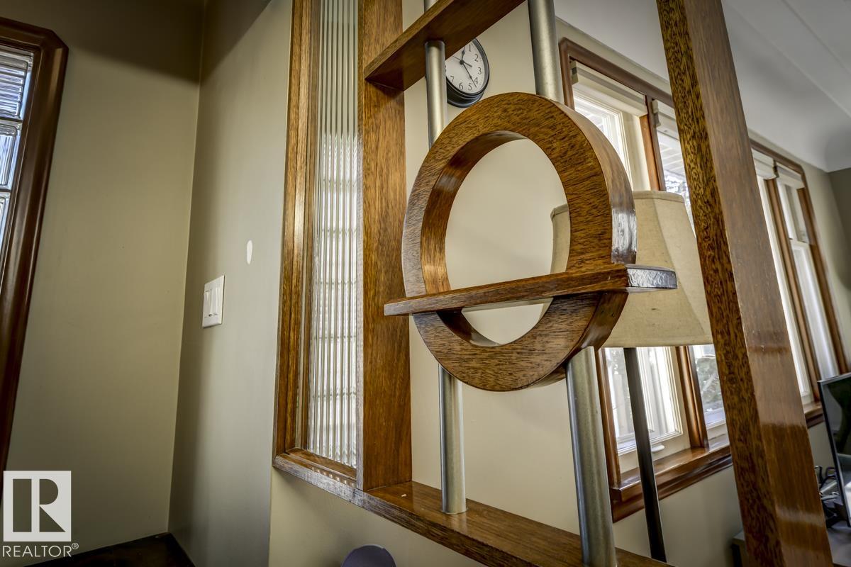 Photo 11 at 10714 128 Street NW, Westmount, Edmonton